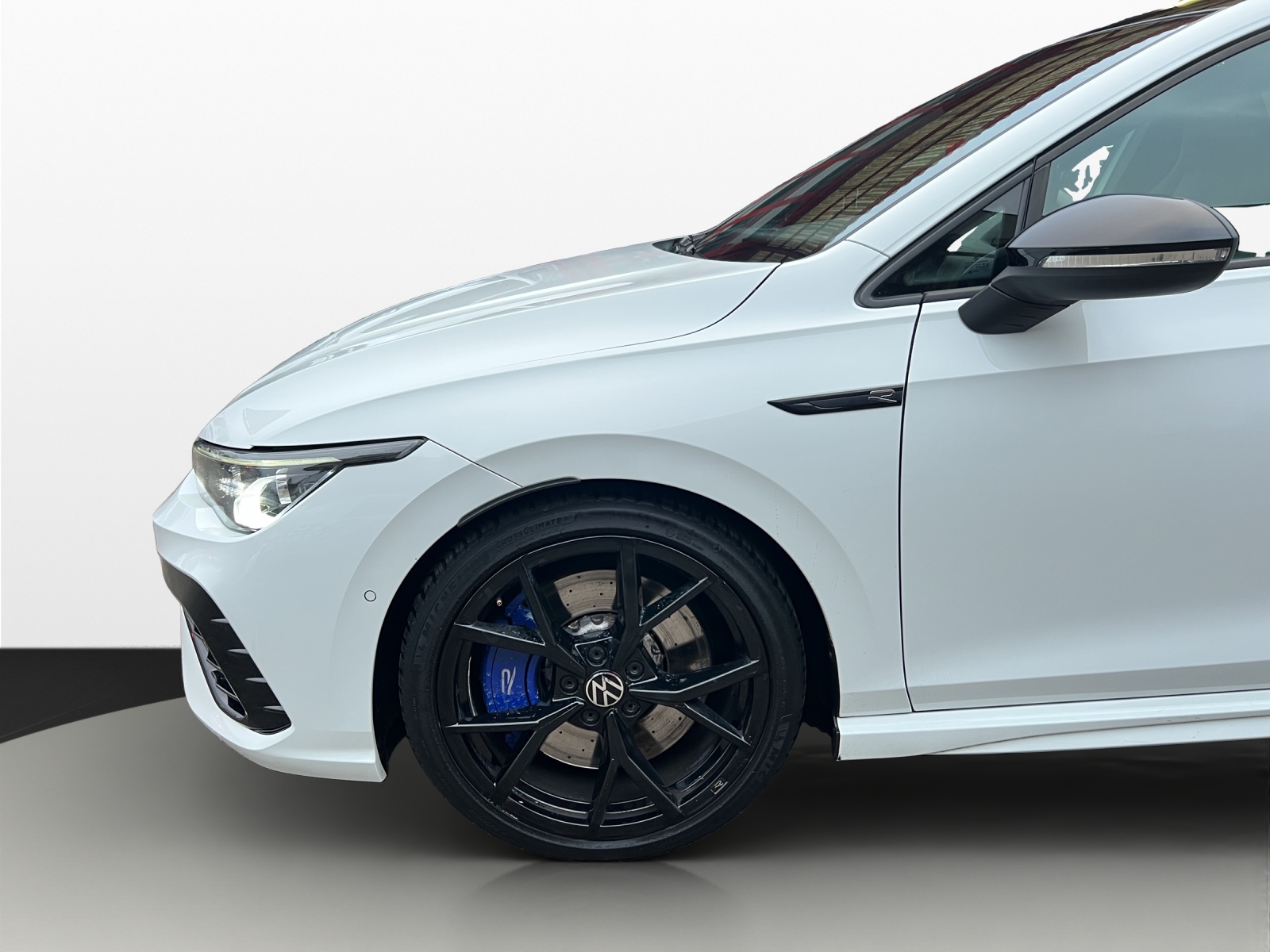VW Golf 2.0 TSI R DSG 4Motion-image-20
