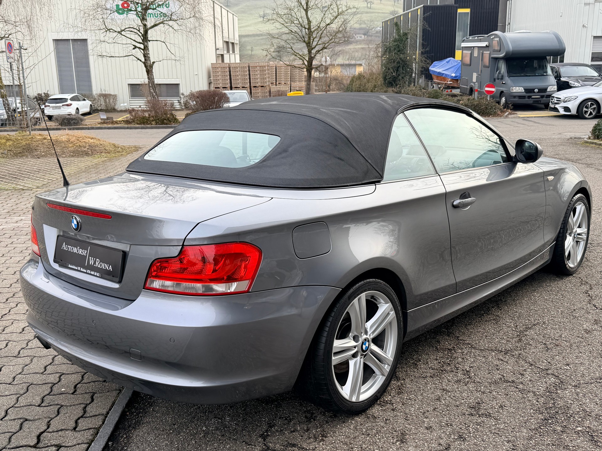 BMW 118i Cabrio Steptronic-image-13