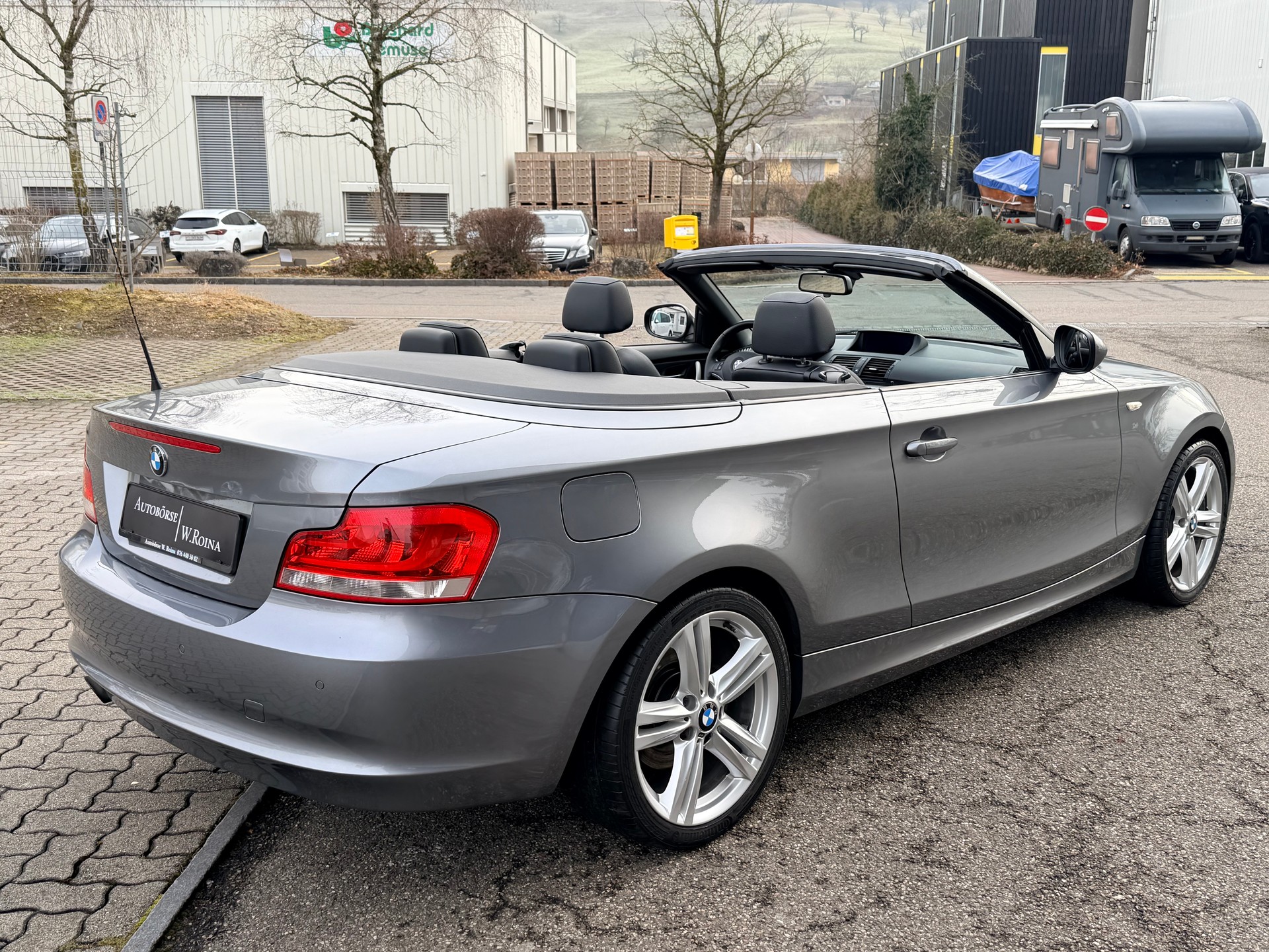 BMW 118i Cabrio Steptronic-image-2