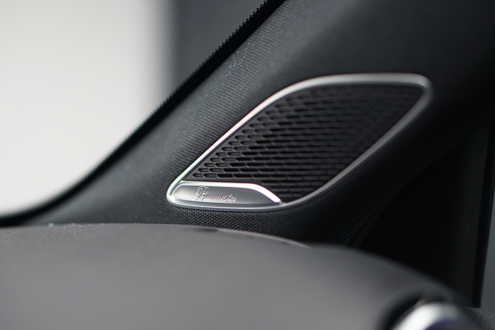 MERCEDES-BENZ A 45 S AMG 4Matic+ Speedshift *CH-Fahrzeug* *Performance Sitze* *Panorama*-image-23