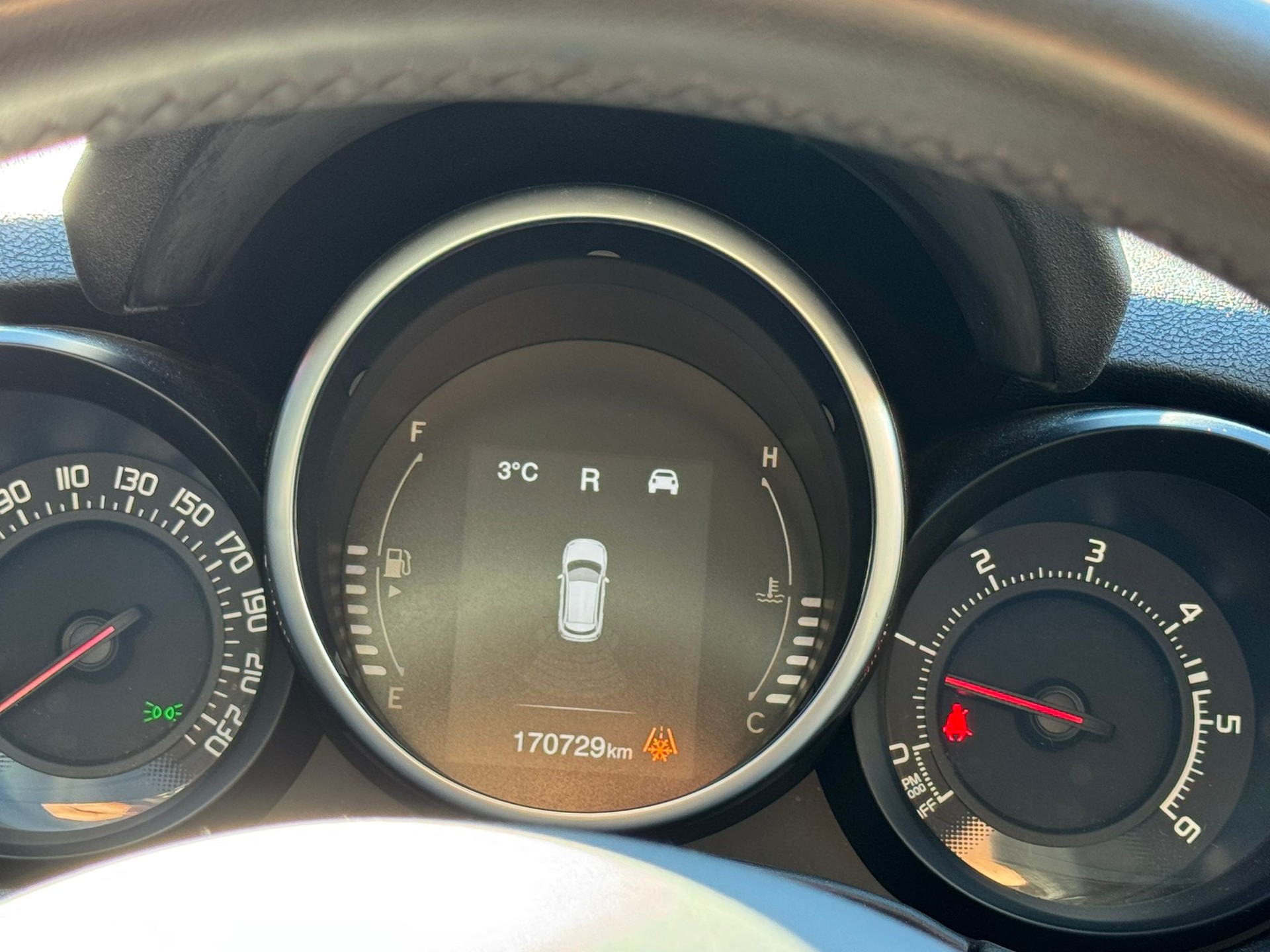 FIAT 500X 2.0 MJ Cross Plus 4x4 Automatic-image-19