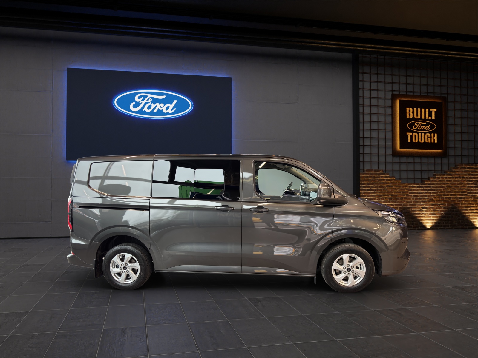 FORD E-Transit Custom Multicab 320 L1 218 PS Limited RWD-image-4