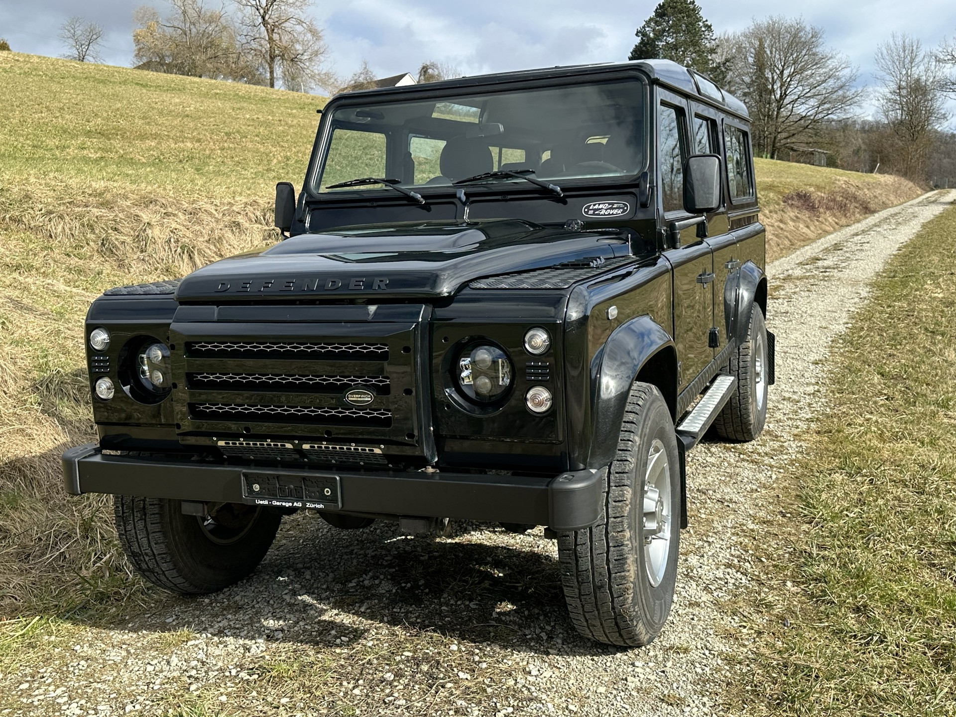 LAND ROVER DEFENDER-image-4