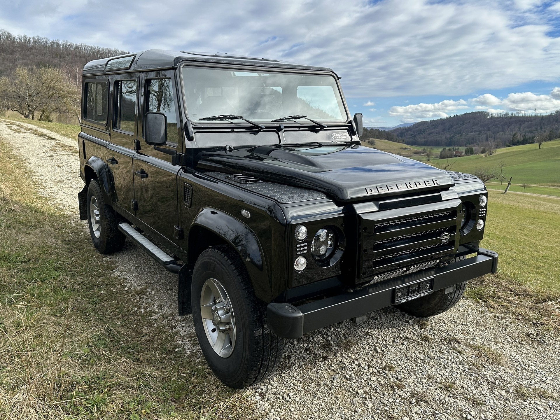 LAND ROVER DEFENDER-image-16
