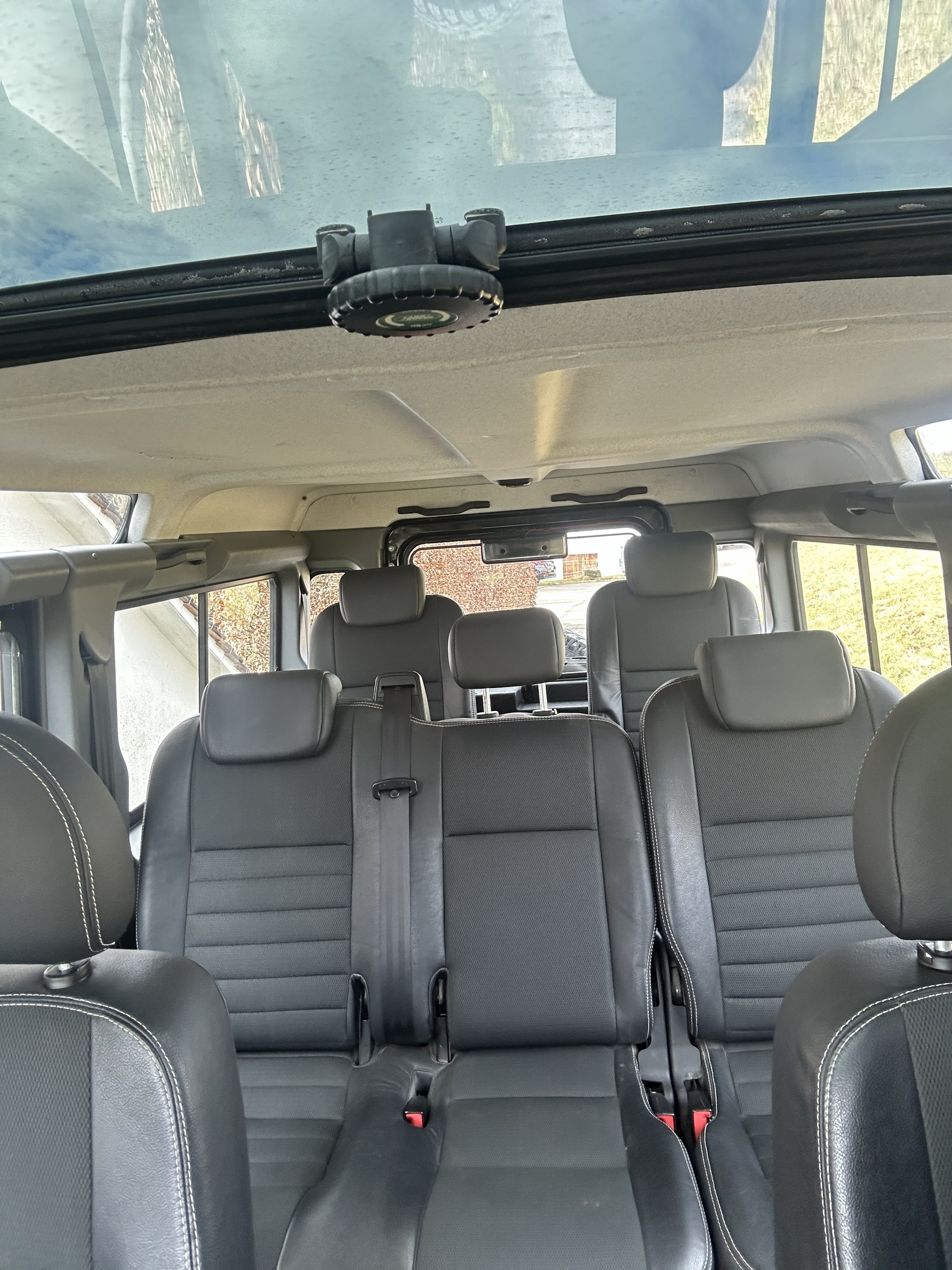 LAND ROVER DEFENDER-image-14
