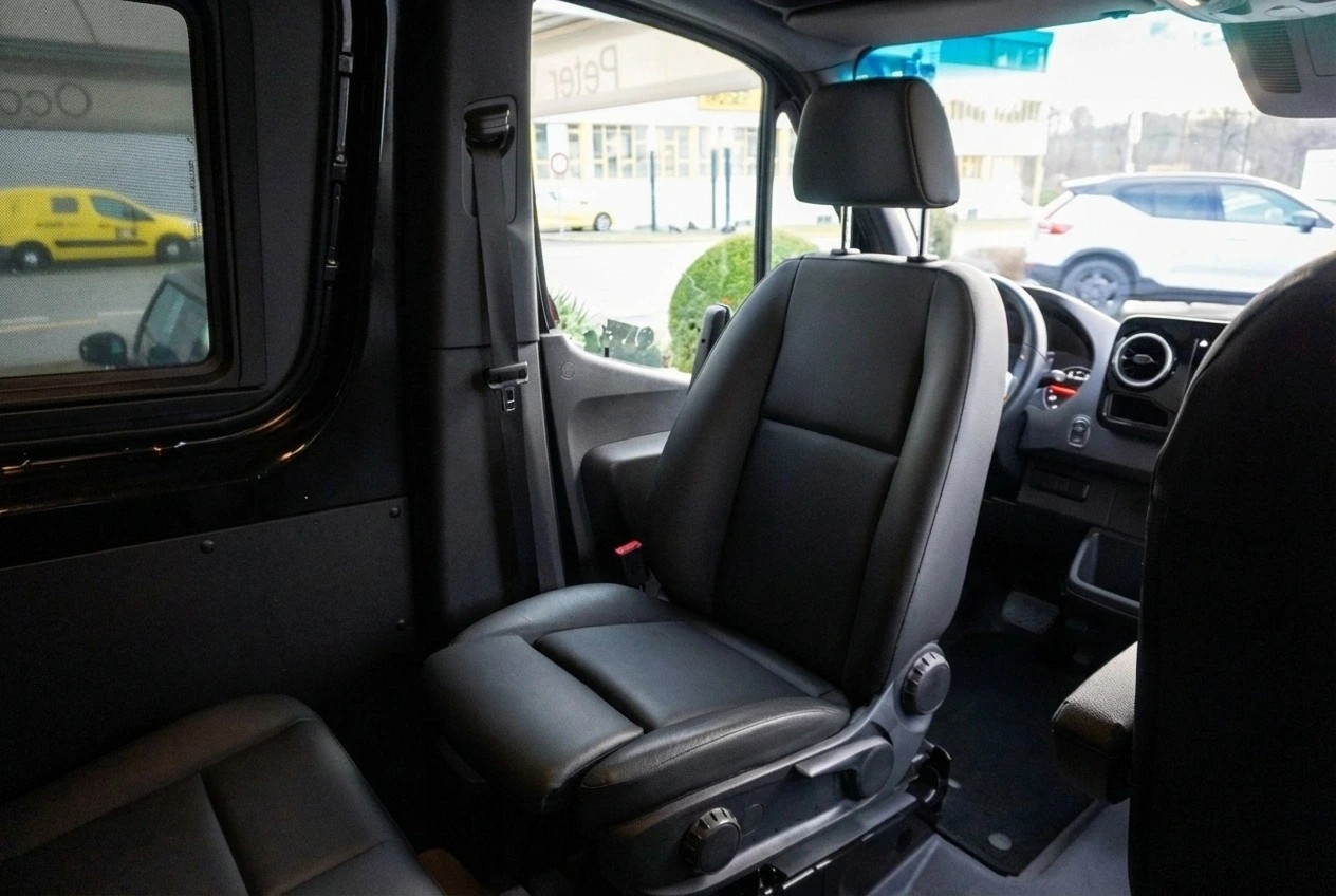 MERCEDES-BENZ Sprinter 319 CDI Lang 7G-TRONIC-image-16