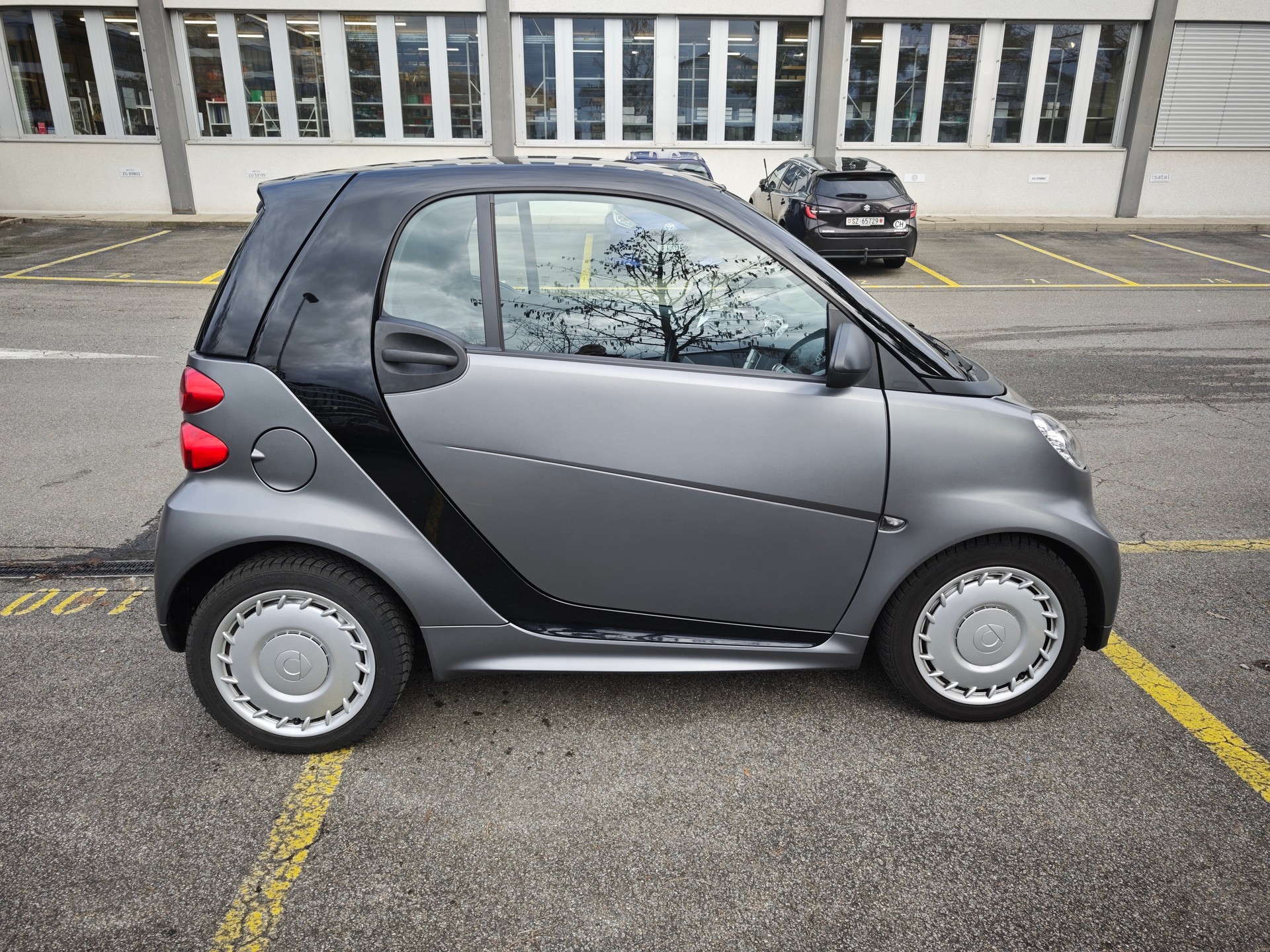 SMART FORTWO-image-6