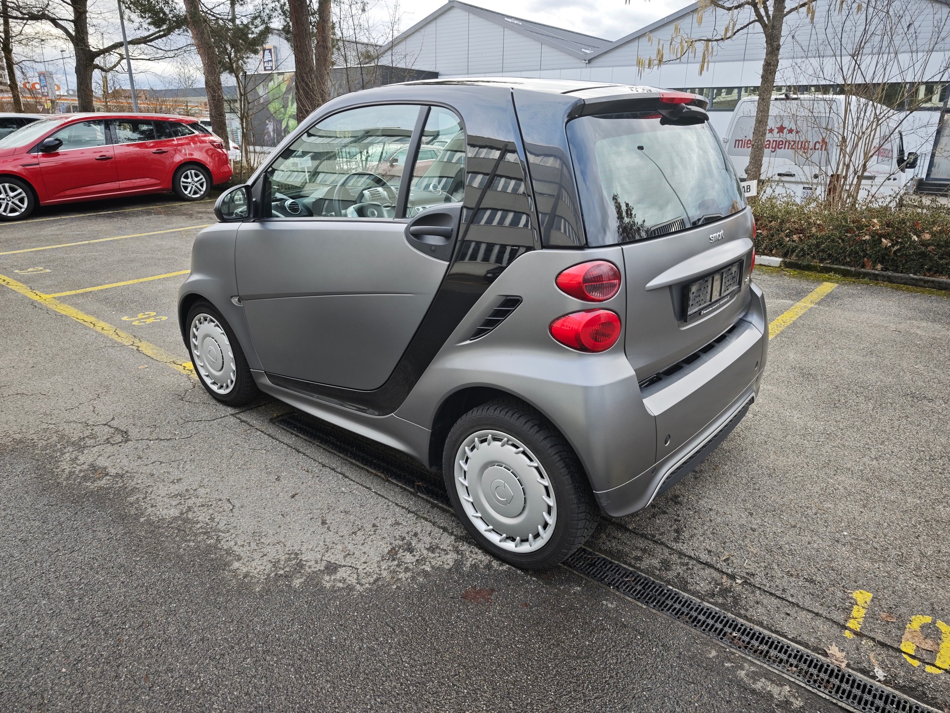 SMART FORTWO-showroom-element-2