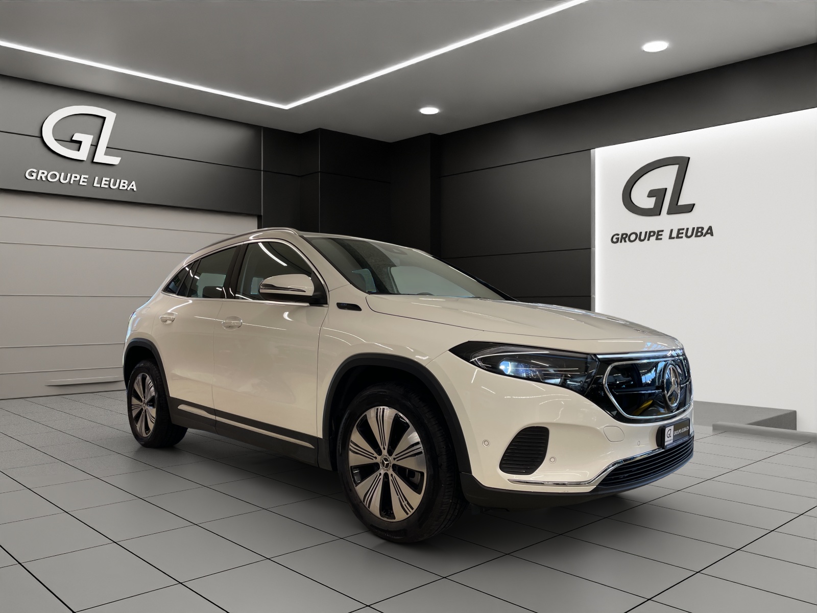 Photo MERCEDES-BENZ EQA-350 EQA 350 4Matic