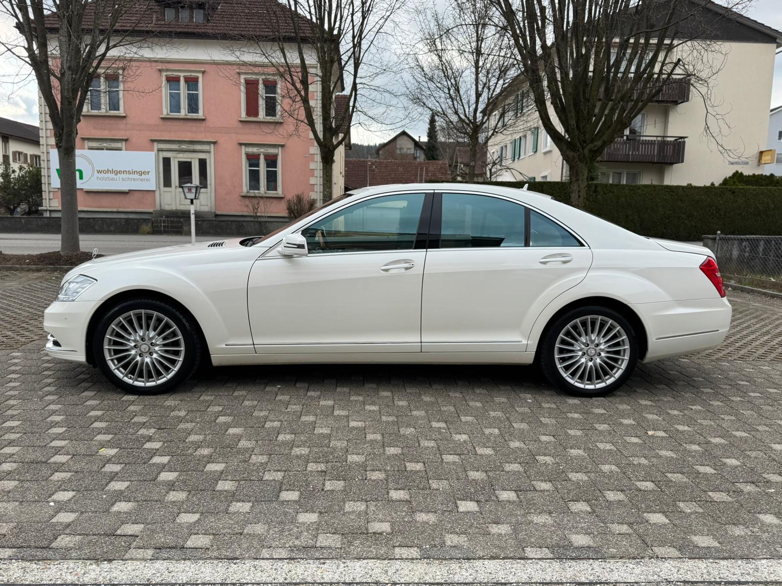 MERCEDES-BENZ S 500 4Matic 7G-Tronic-image-7
