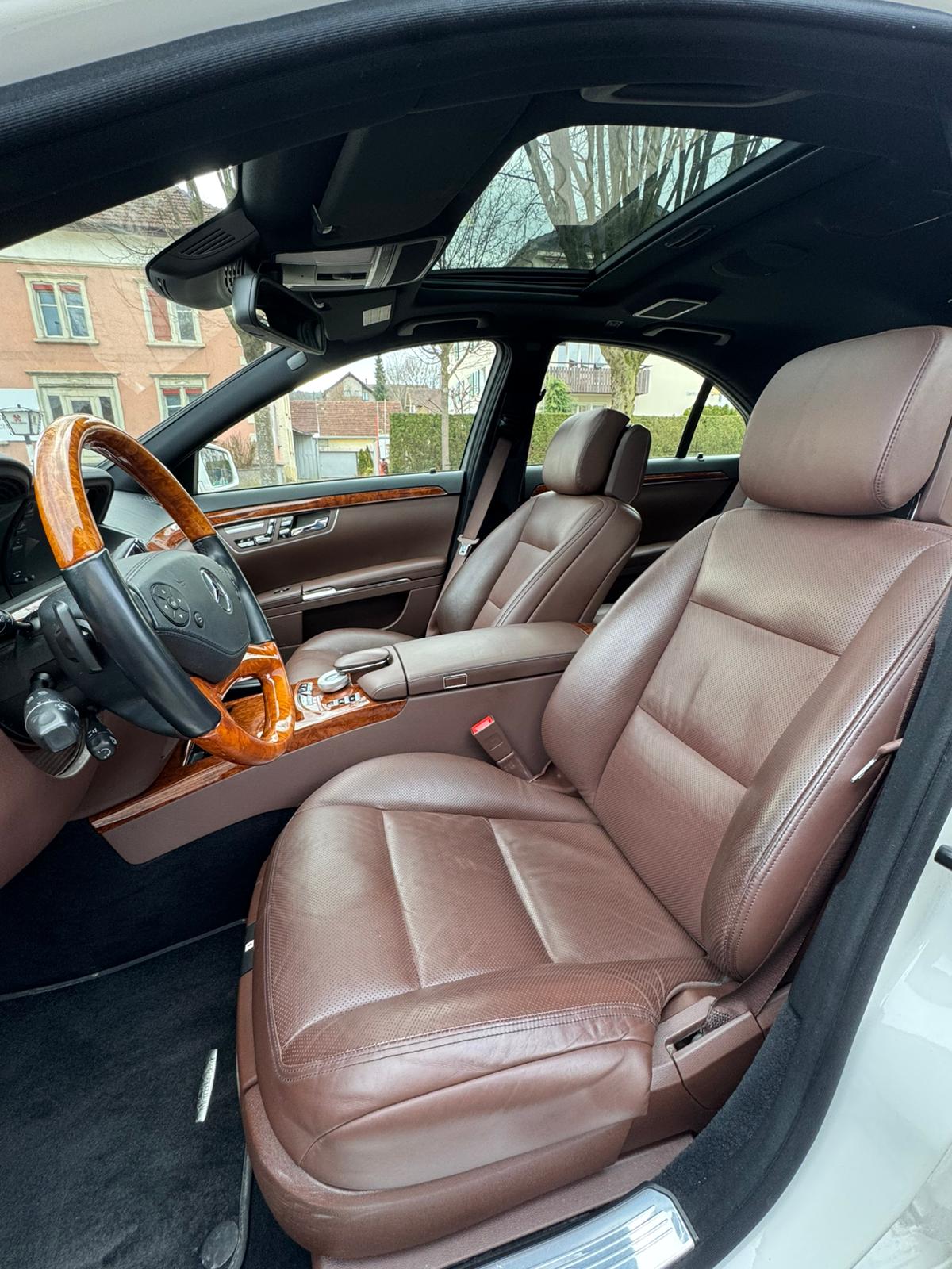 MERCEDES-BENZ S 500 4Matic 7G-Tronic-image-10