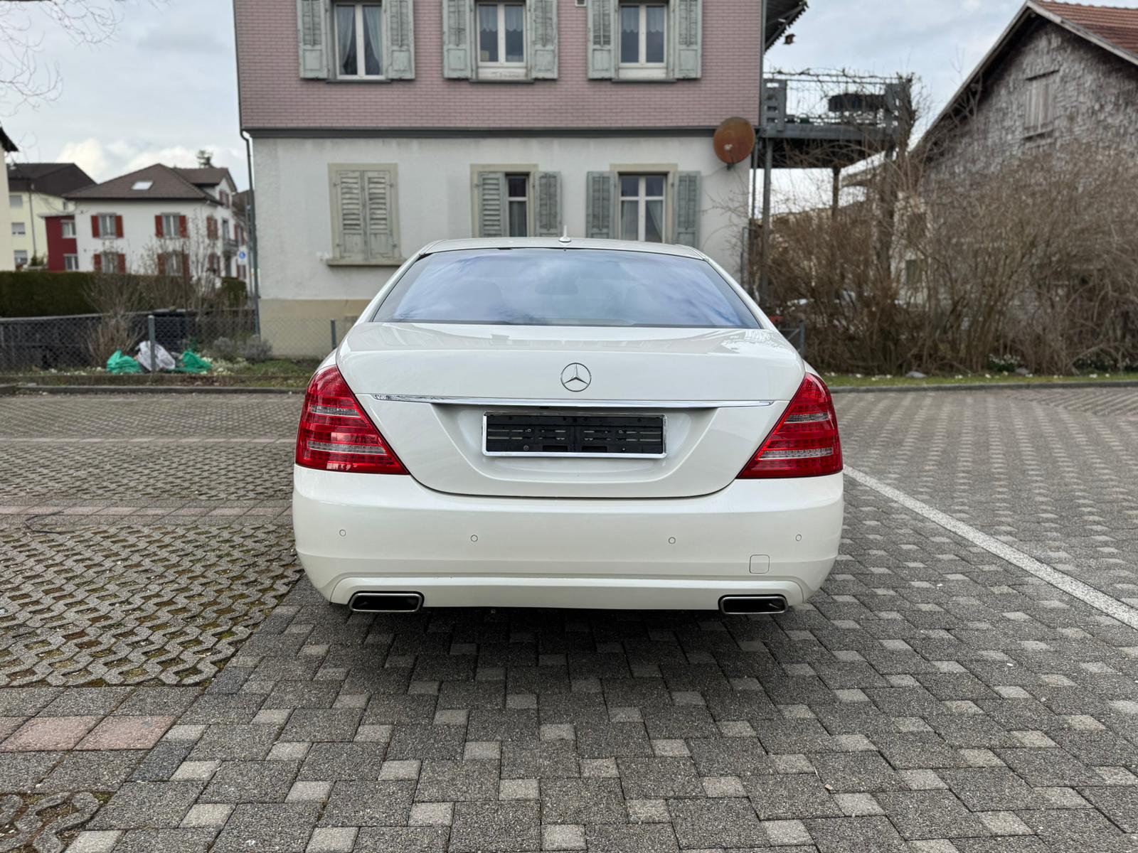 MERCEDES-BENZ S 500 4Matic 7G-Tronic-image-5