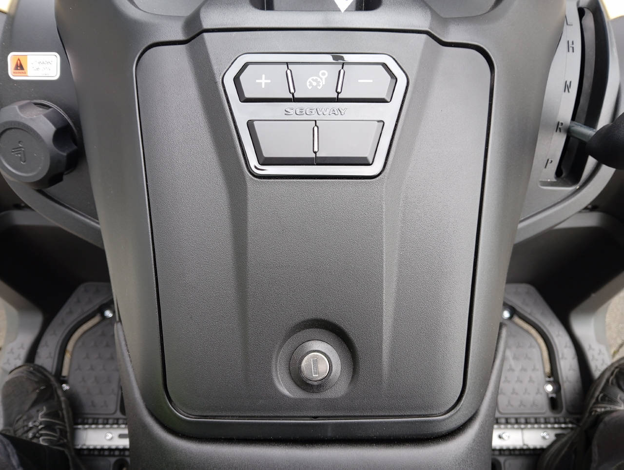 SEGWAY AT 10 L Snarler DLX EPS-image-11