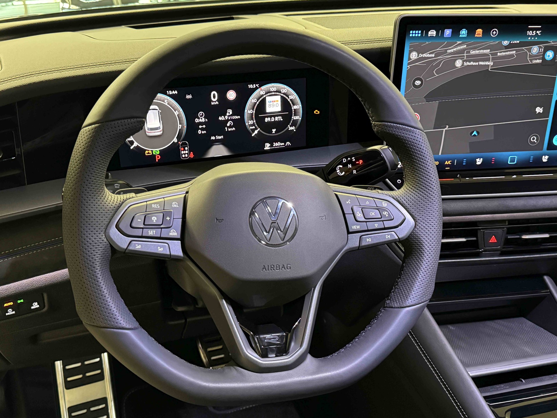 VW Tayron 2.0 TSI R-Line DSG 4Motion-image-9