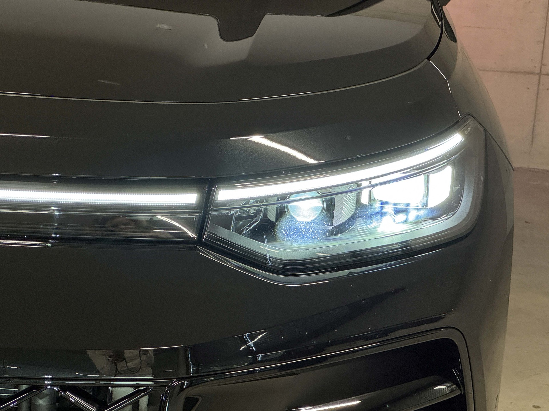 VW Tayron 2.0 TSI R-Line DSG 4Motion-image-5