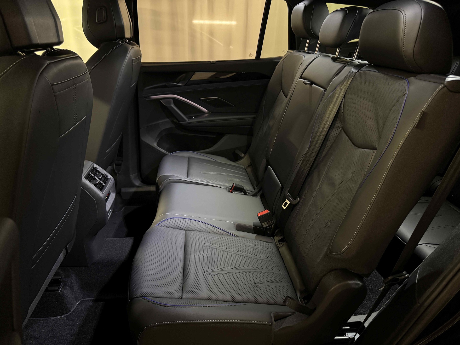 VW Tayron 2.0 TSI R-Line DSG 4Motion-image-12