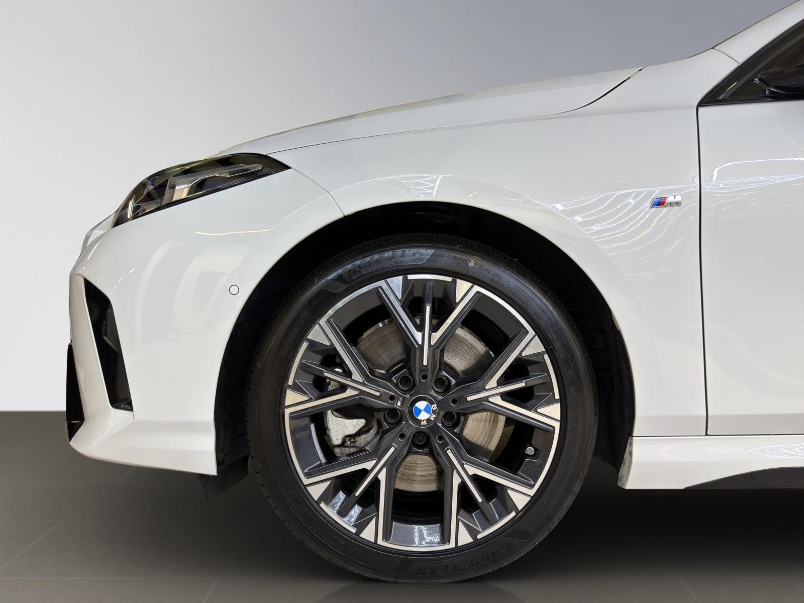 BMW 123 xDrive M-SportPaket-image-18