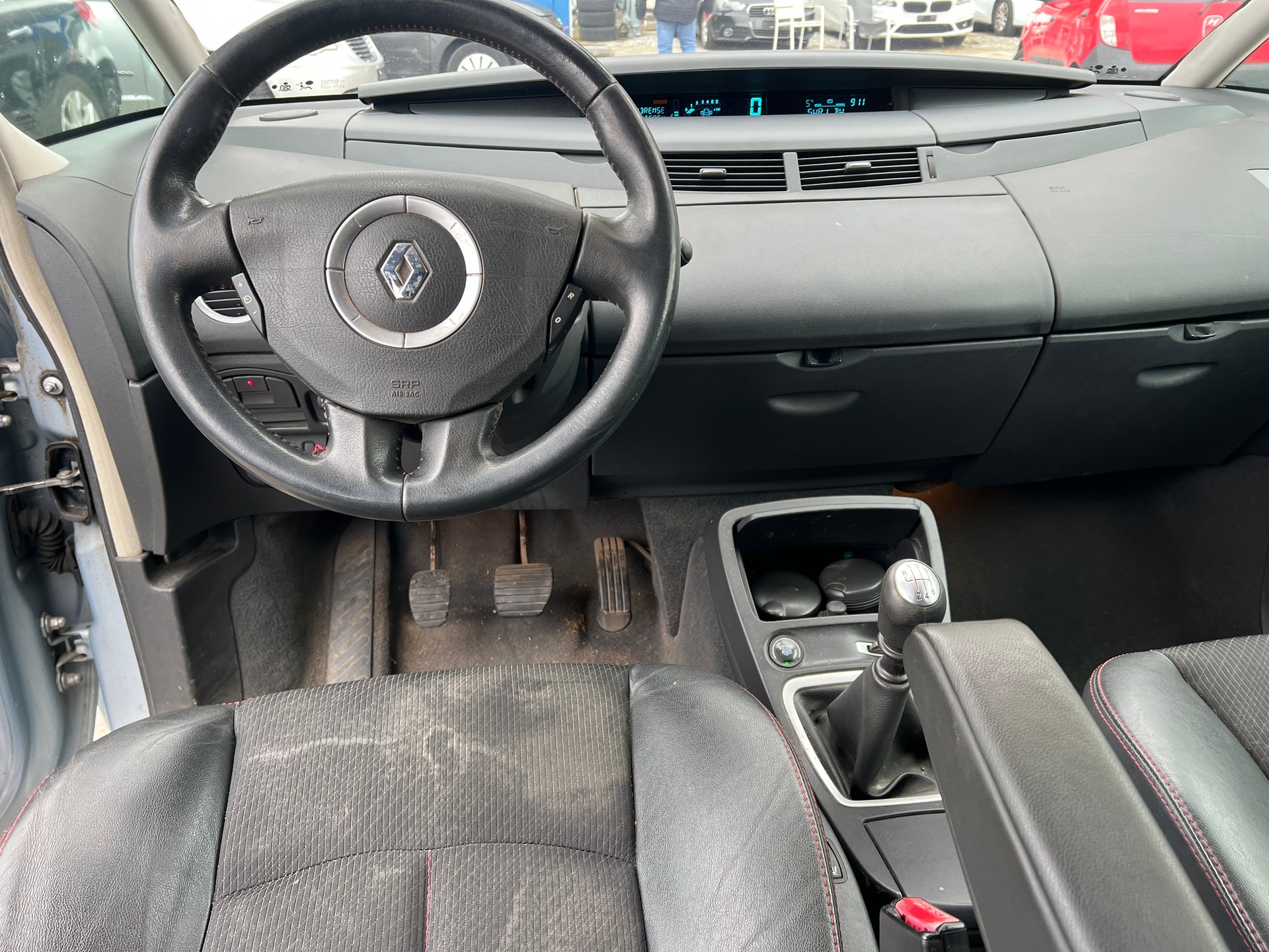 RENAULT Espace 2.0 dCi Expression-image-6