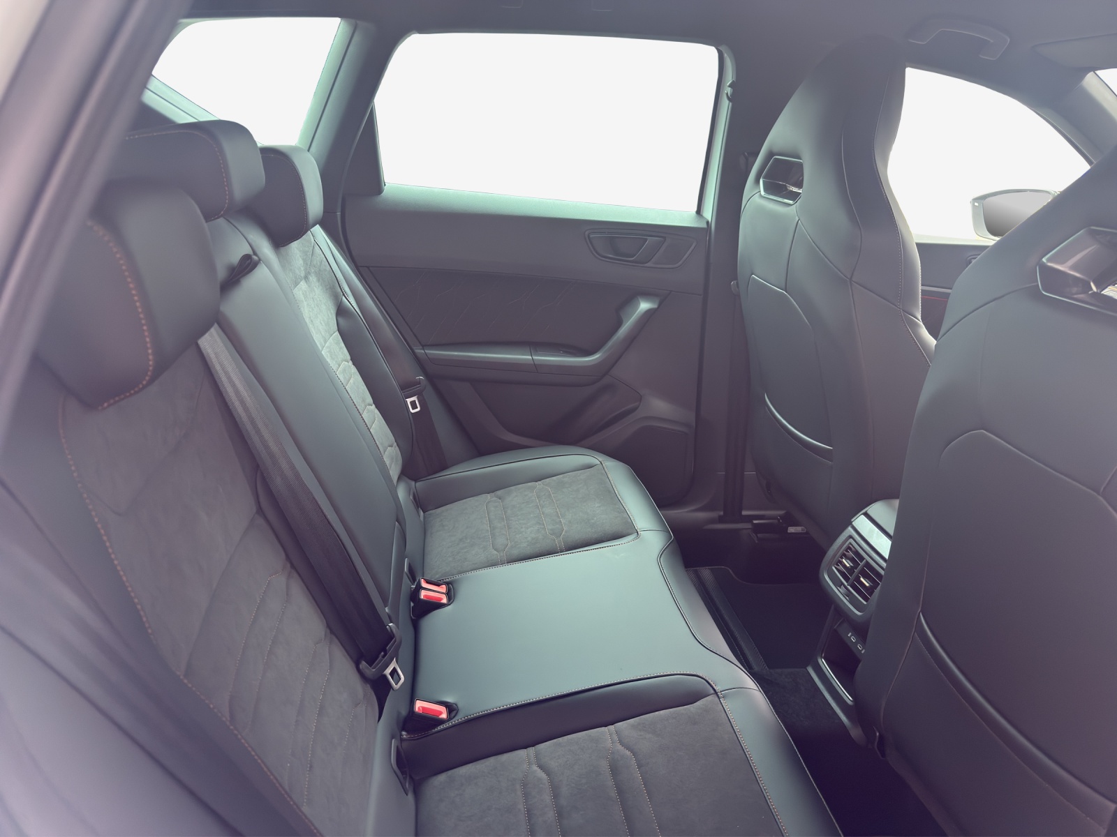 CUPRA Ateca 2.0TSI 4Drive DSG-image-10