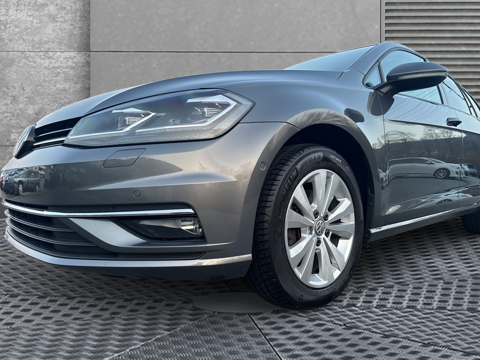 VW Golf Variant 1.4 TSI Comfortline DSG-image-7