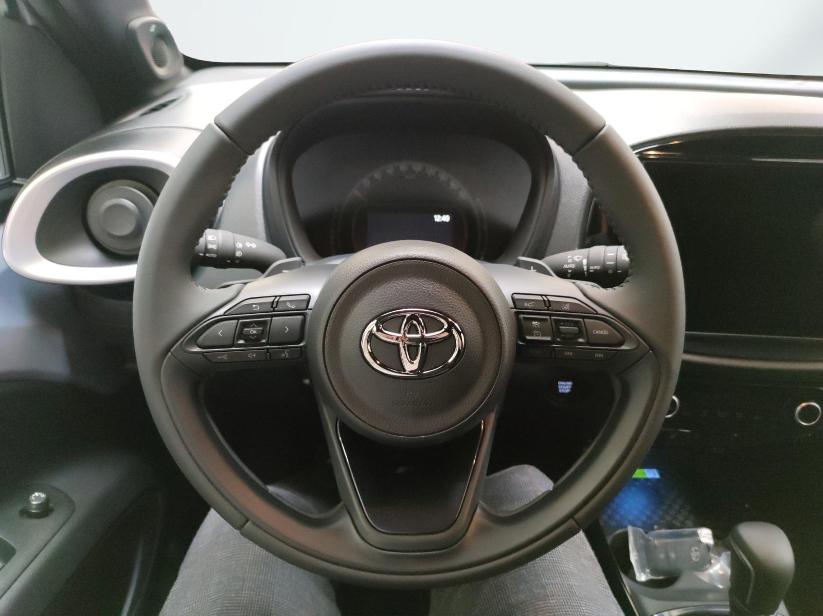TOYOTA Aygo X 1.0 VVT-i JBL Edition-image-11