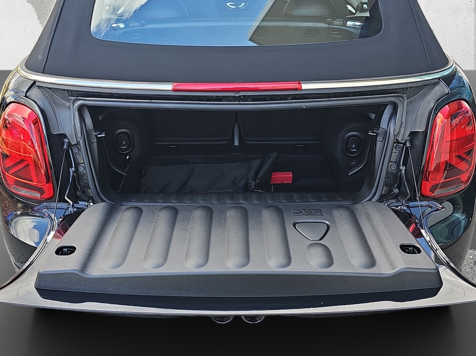 MINI Cooper S Cabriolet DKG-image-15