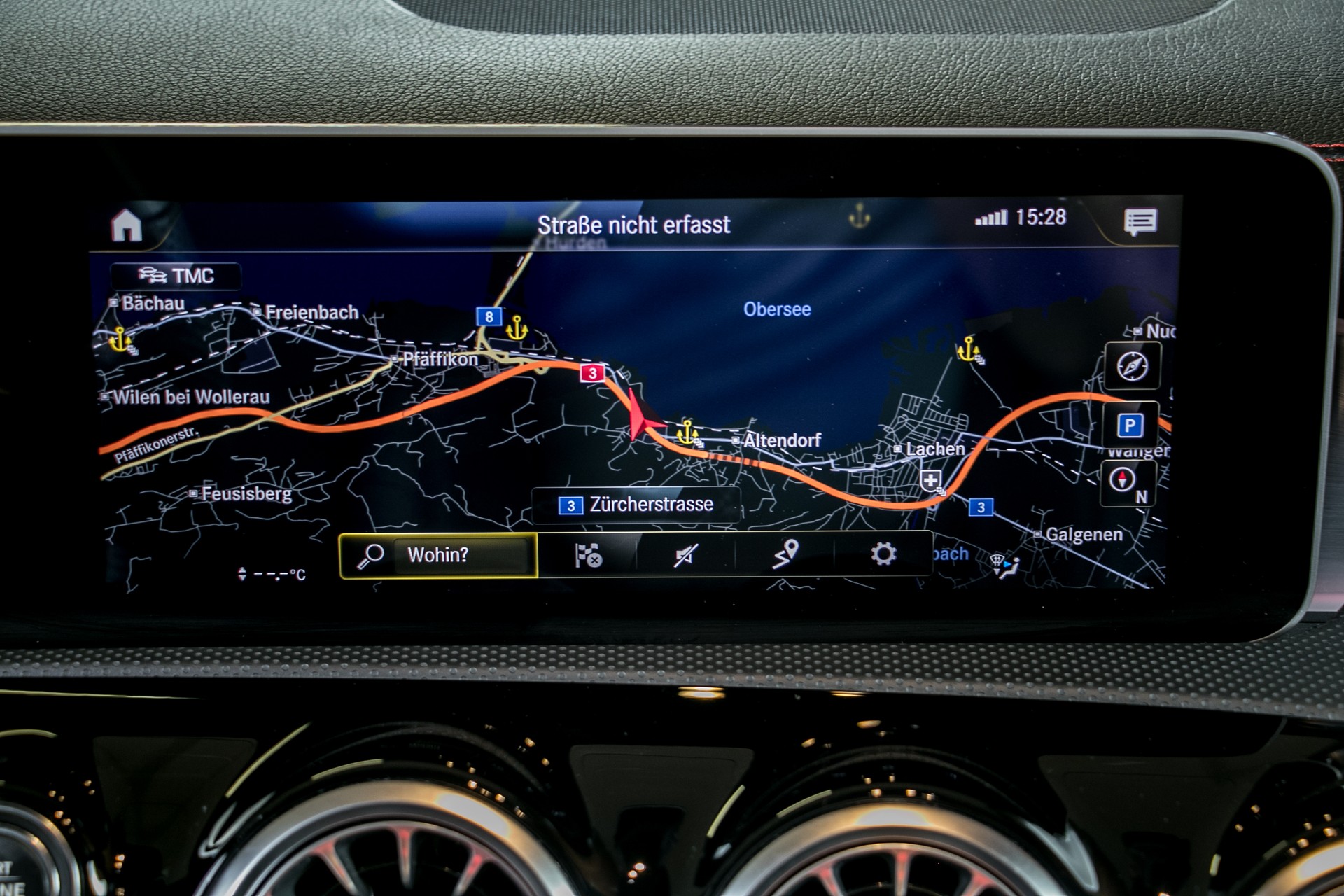 MERCEDES-BENZ CLA 35 AMG 4Matic 7G-DCT-image-5