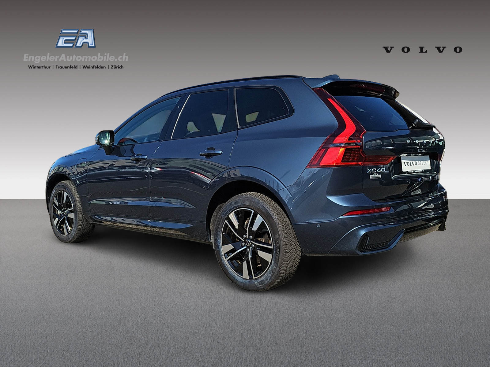 VOLVO XC60 2.0 T6 TE Plus Dark eAWD-showroom-element-3