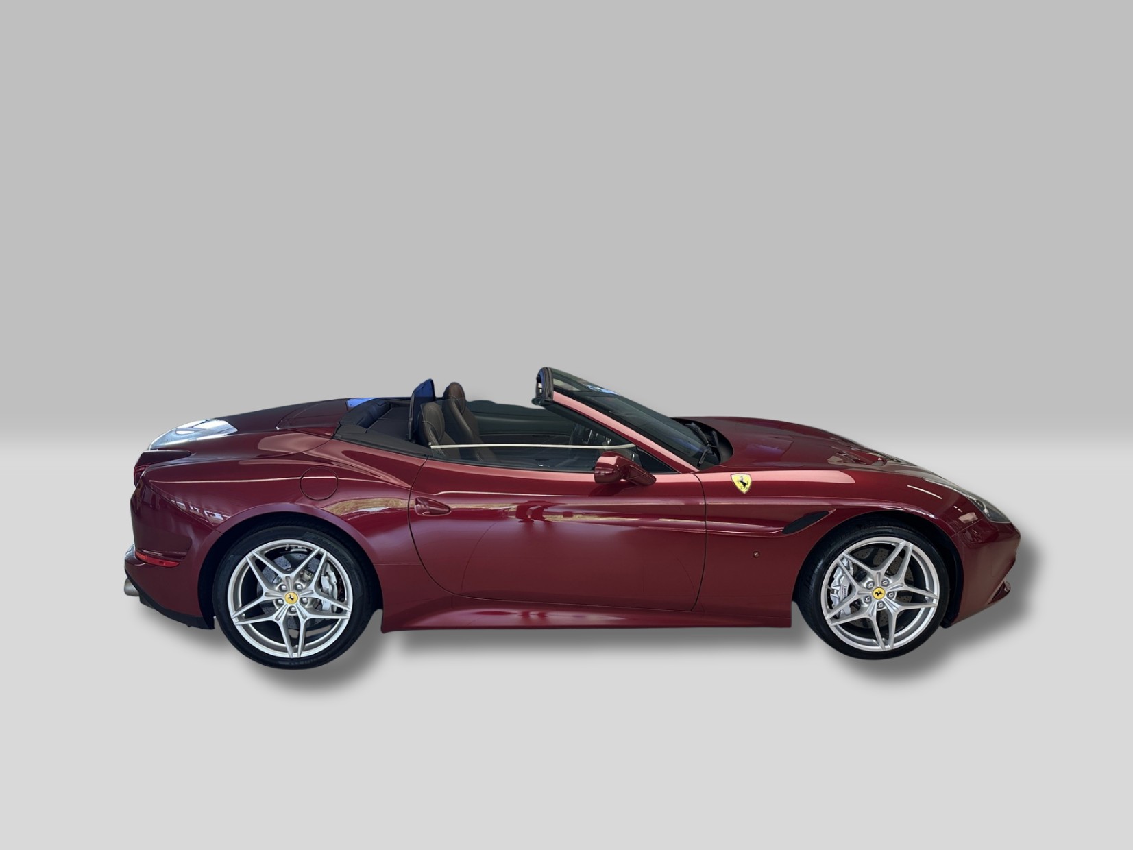 FERRARI California 3.9 V8 T-image-1