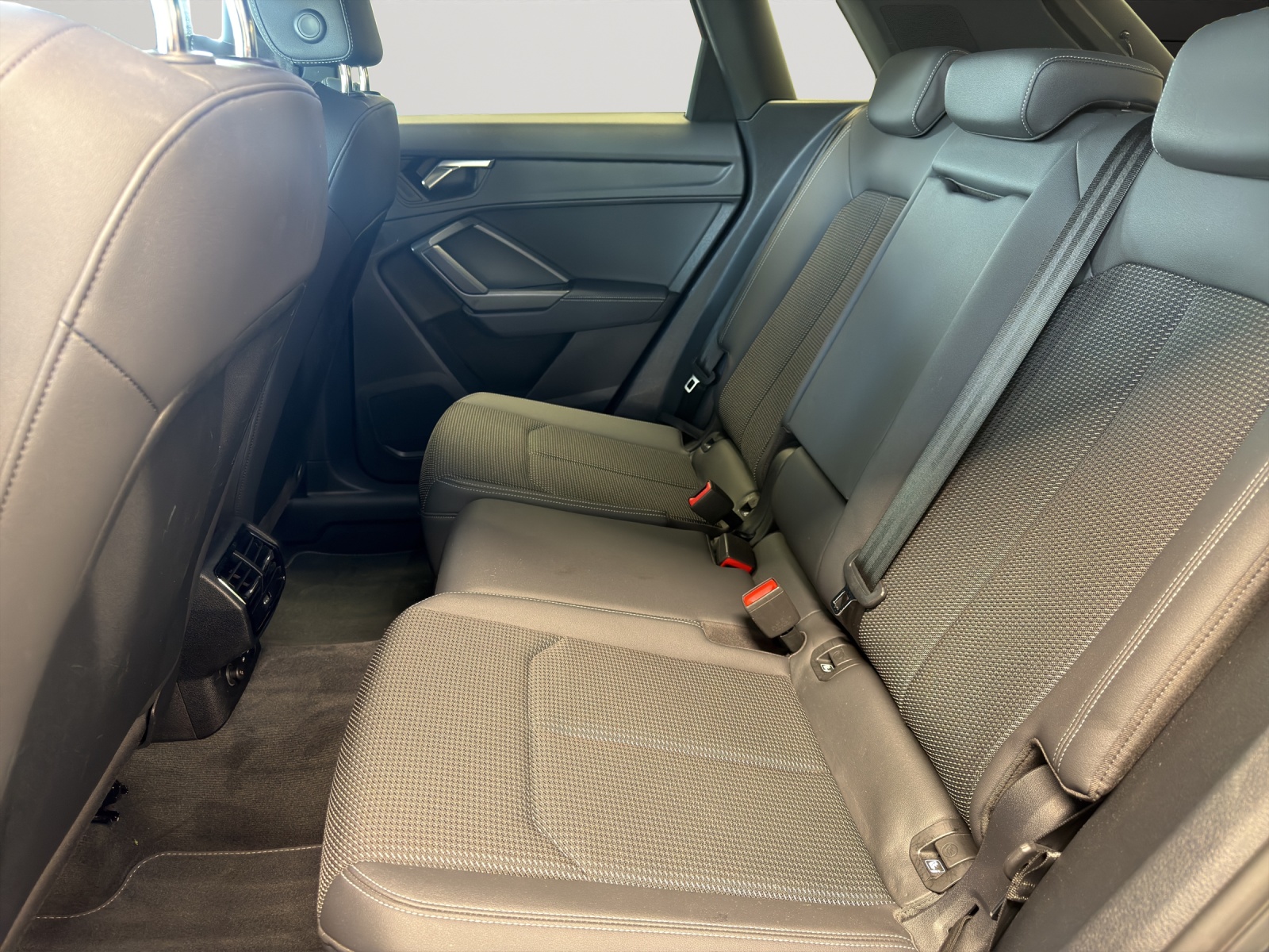 Image AUDI Q3 Q3 40 TFSI S line quattro