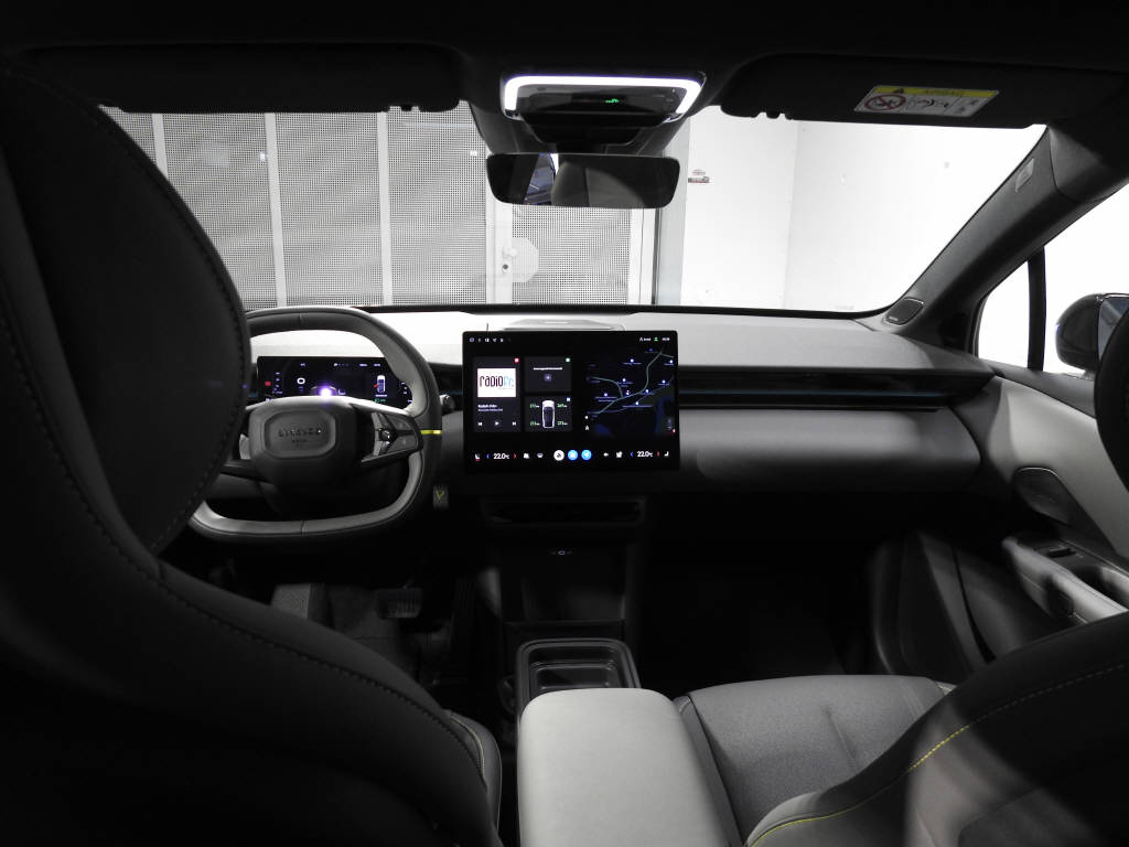LYNK & CO 02-image-7