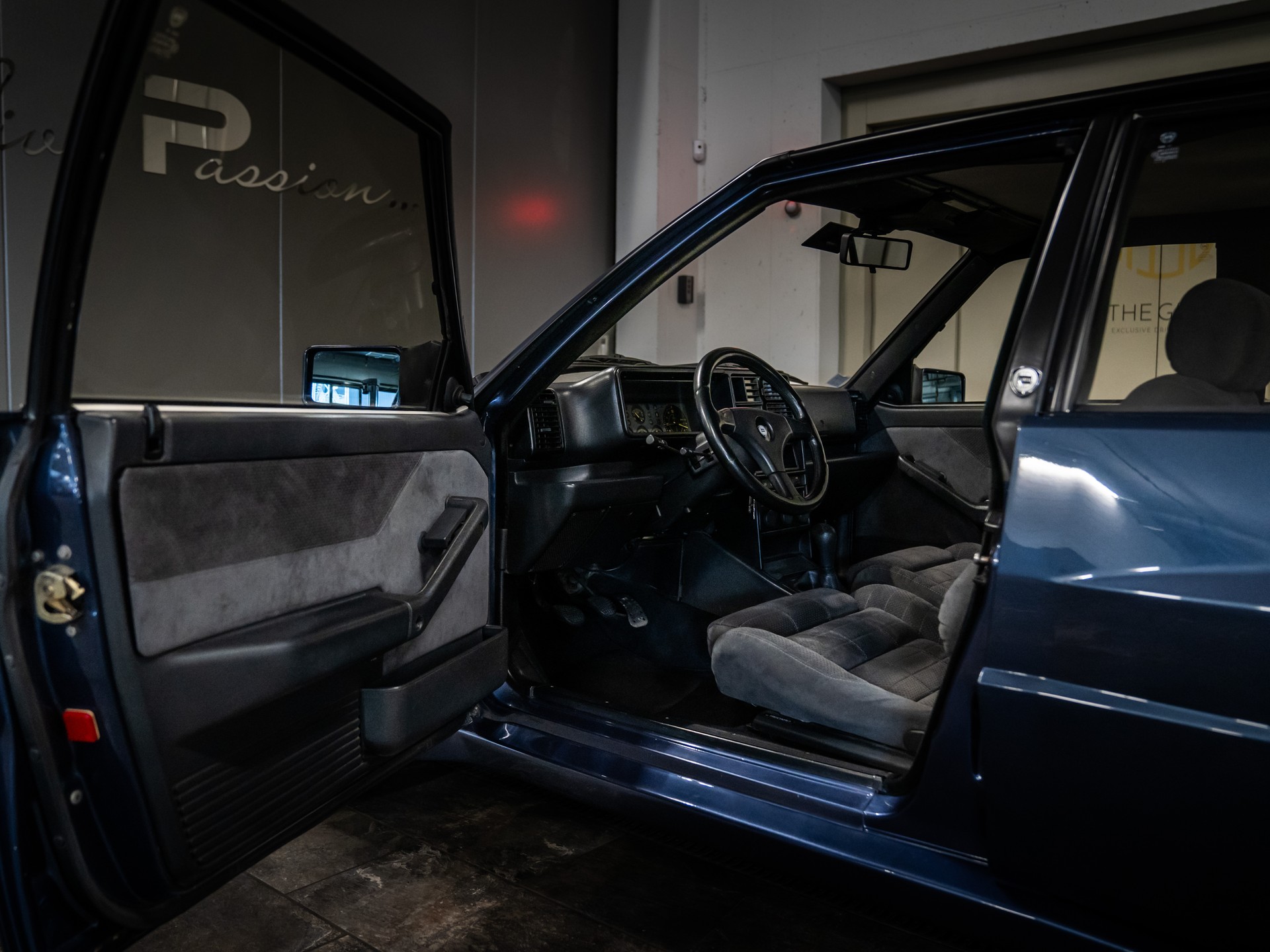 LANCIA Delta HF Integrale Evo-image-5