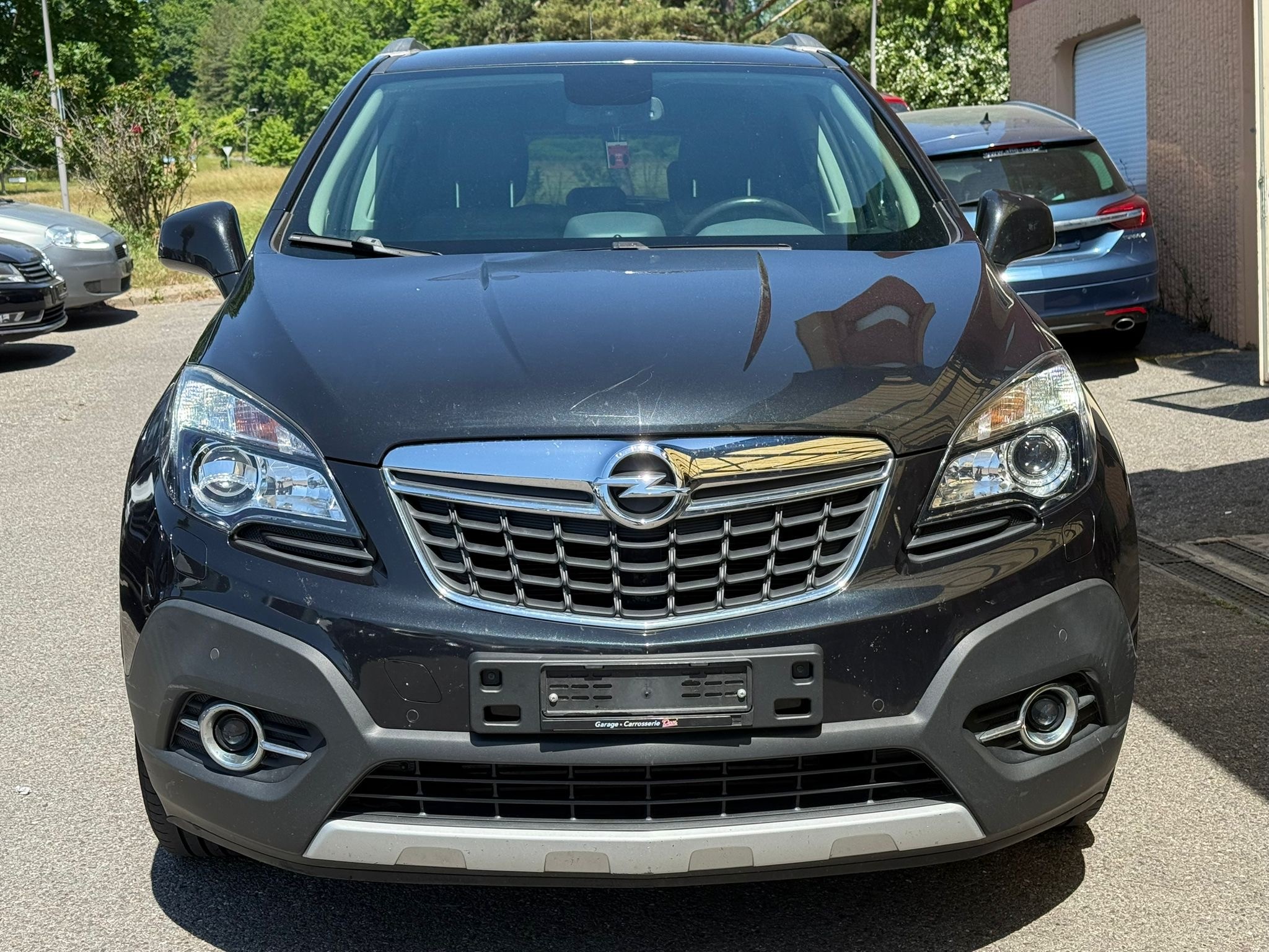 Car photo