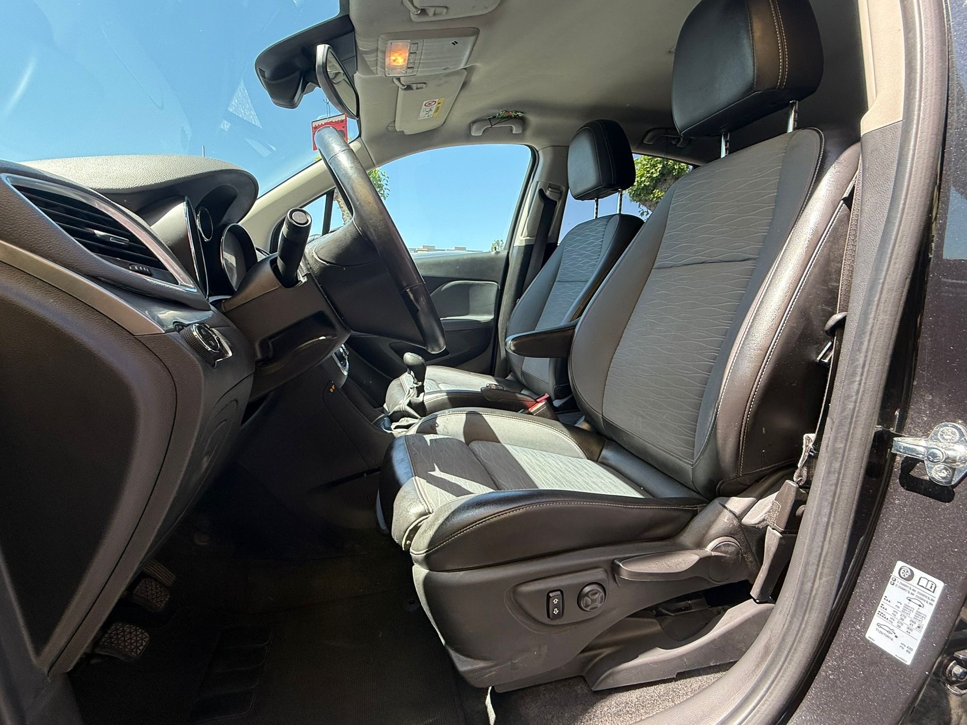 OPEL Mokka 1.4i 16V Turbo Cosmo 4WD-image-9