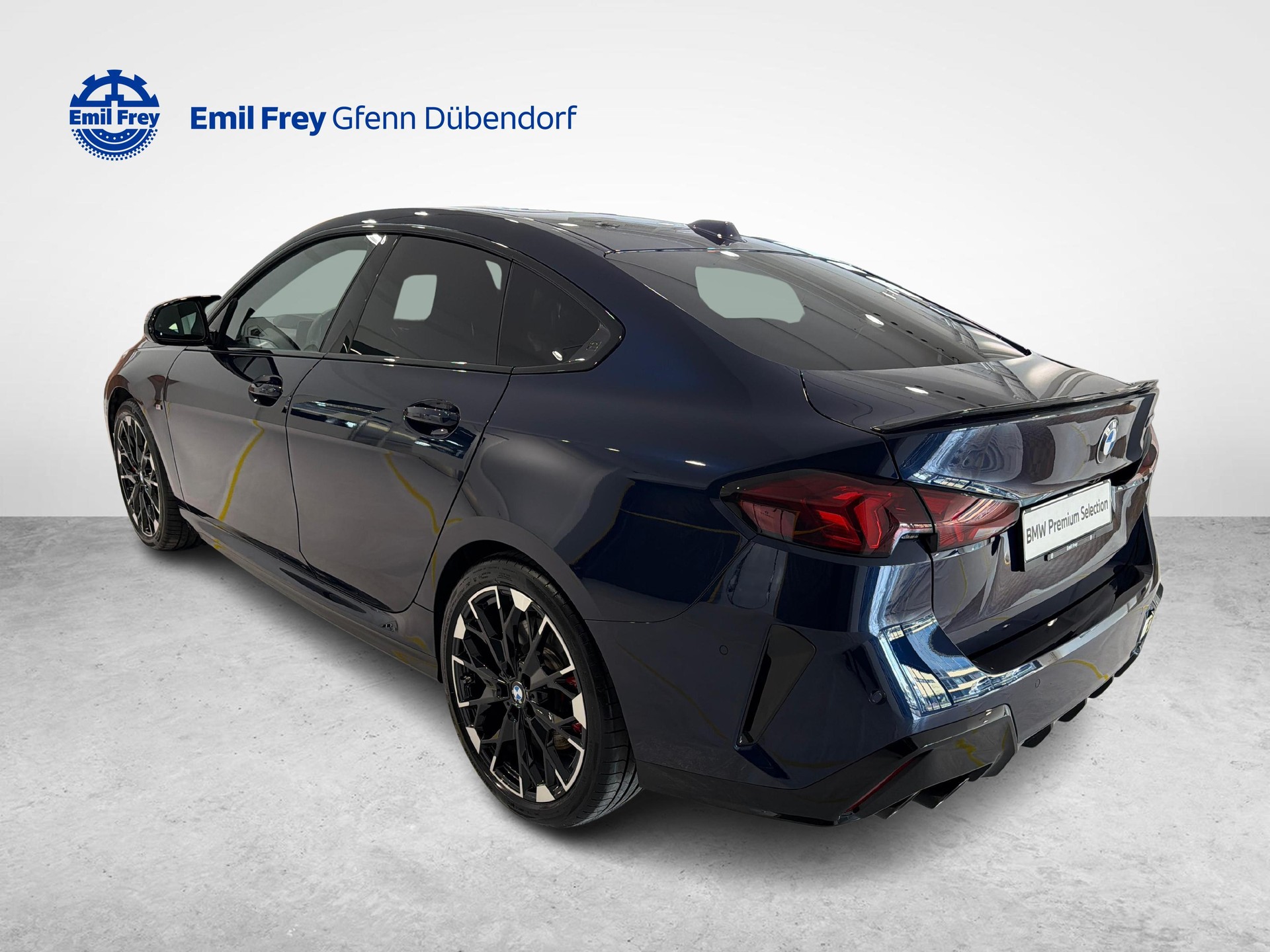 BMW M235i xDrive Gran Coupé-image-4