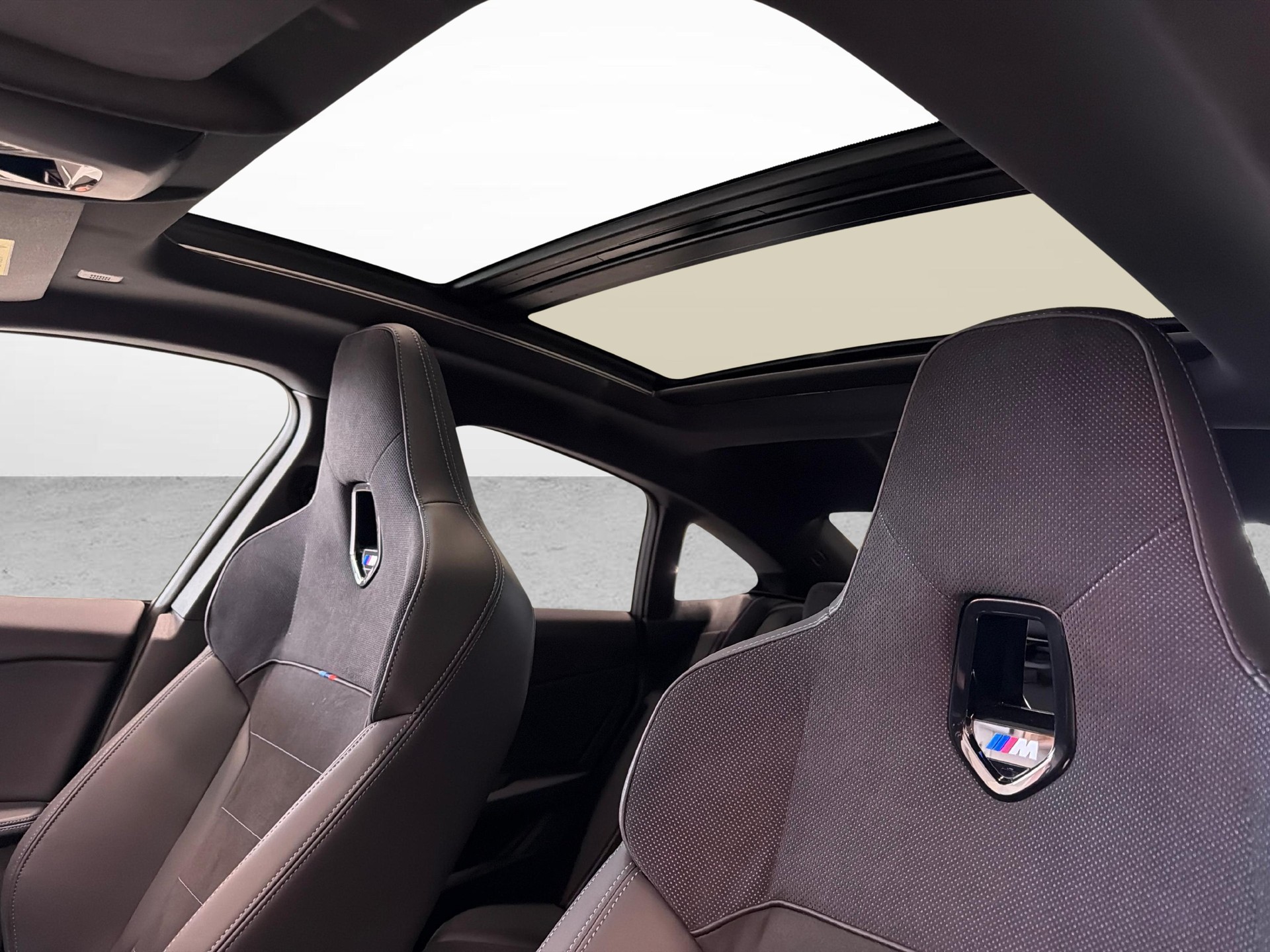 BMW M235i xDrive Gran Coupé-image-19