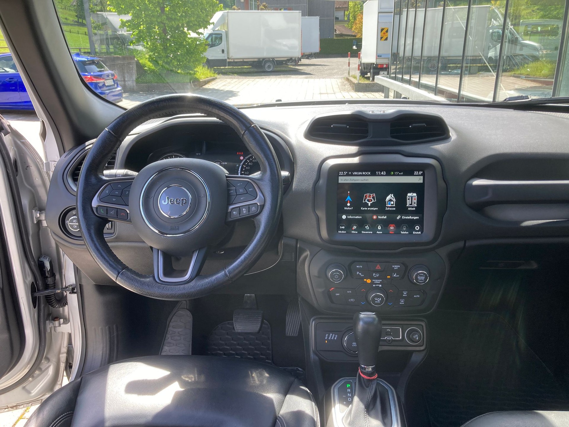 JEEP Renegade 1.3 Turbo S AWD-image-7