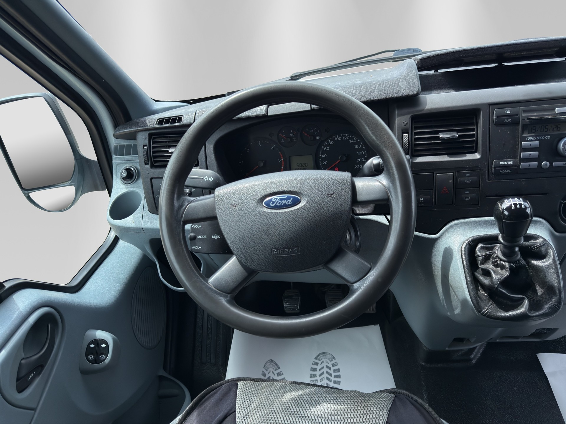 FORD Transit Van 260S Trend-image-8