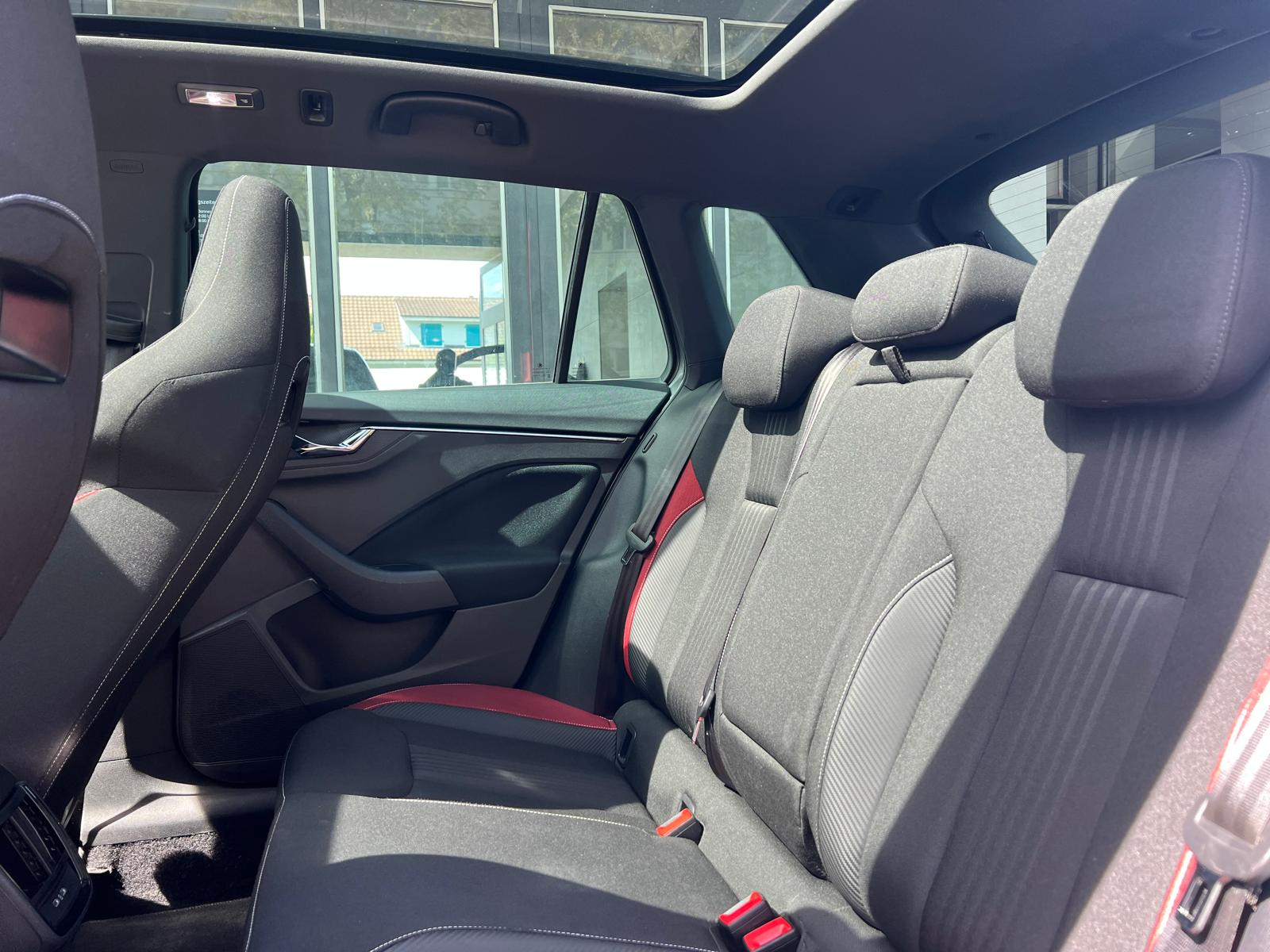 SKODA Kamiq 1.5 TSI Monte Carlo DSG-image-9