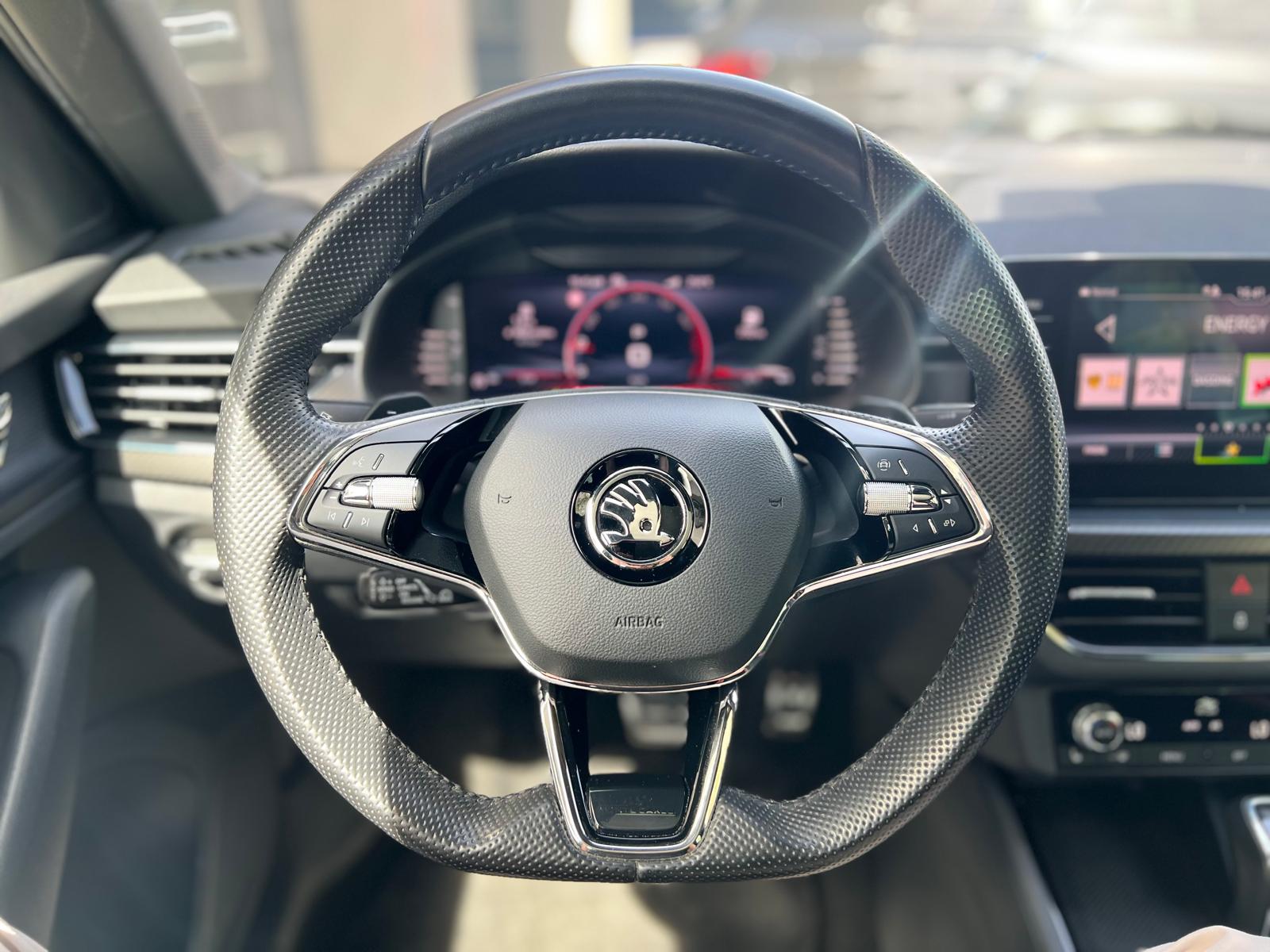 SKODA Kamiq 1.5 TSI Monte Carlo DSG-image-10
