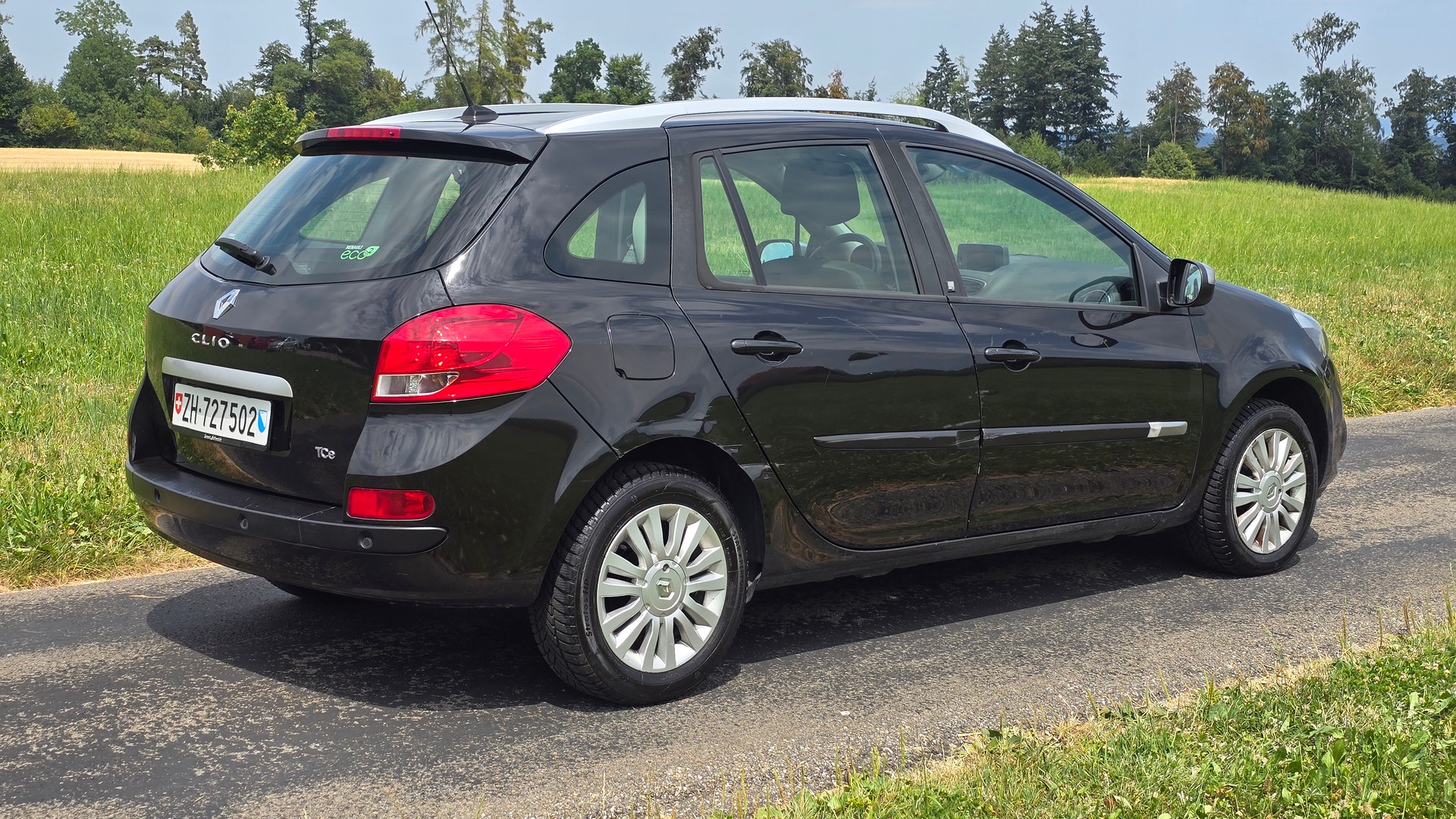 RENAULT Clio Grandtour 1.2 16V Turbo 20th Edition-image-5