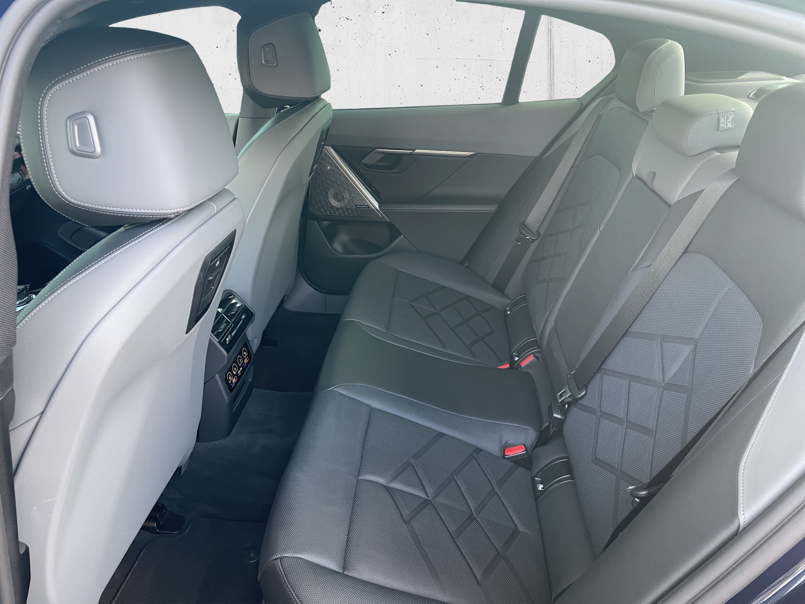 BMW 550e xDr. M Sport Steptr.-image-14