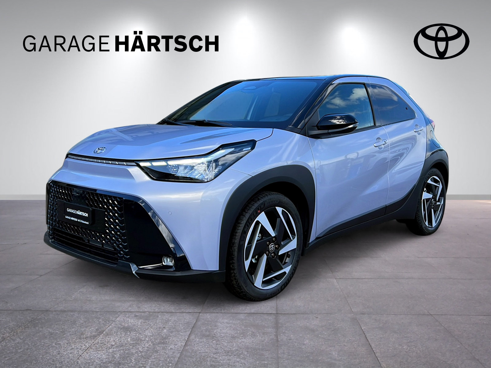 TOYOTA Aygo X 1.5 VVT-i HSD Style