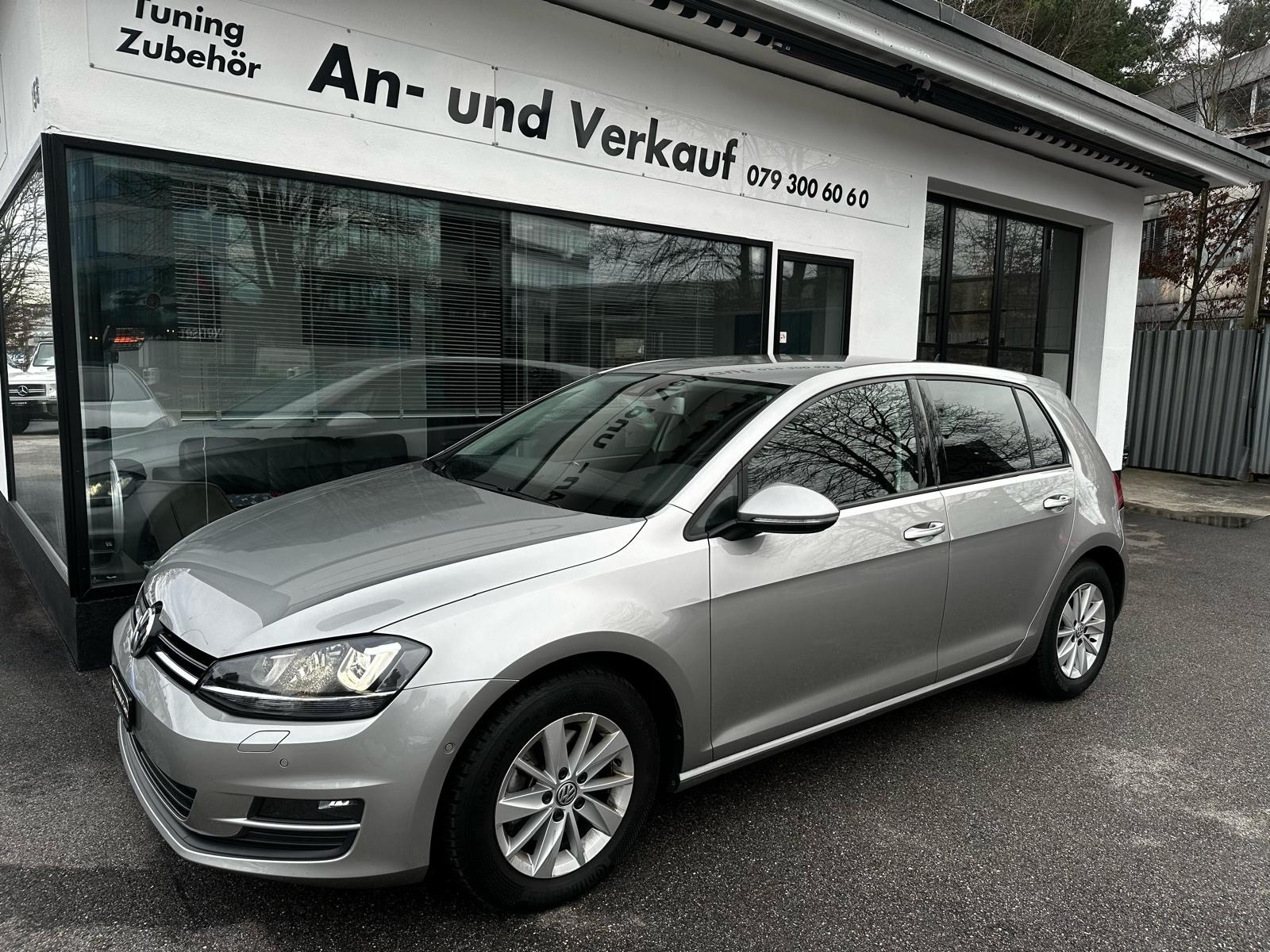 VW Golf 1.4 TSI Comfortline DSG-image-0