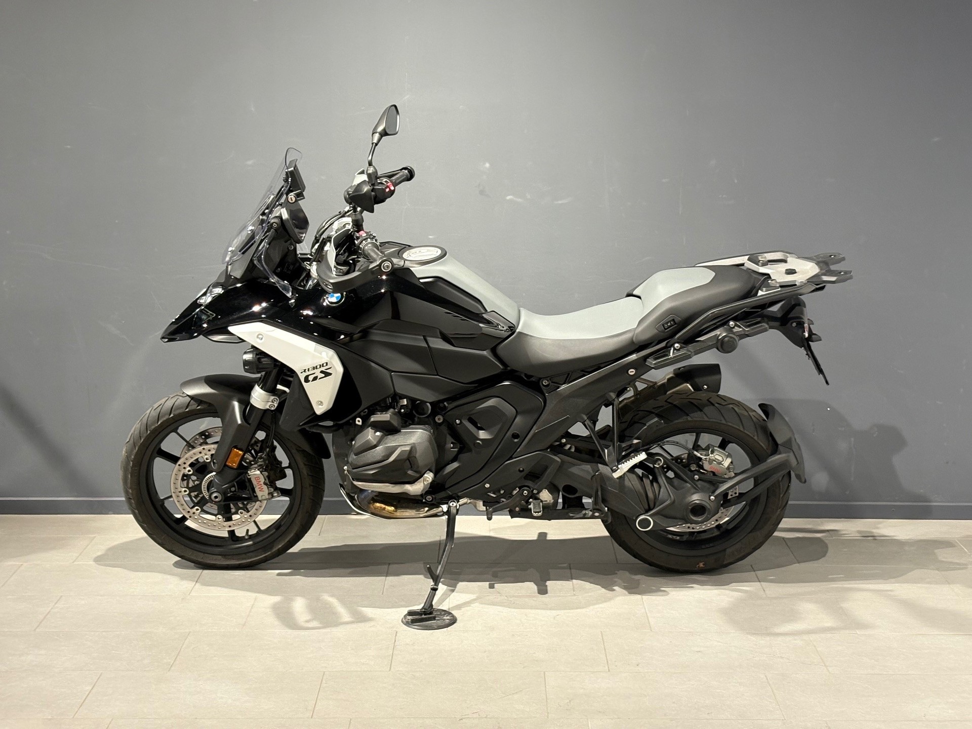 BMW R 1300 GS ! Boxer Prämie ! 1500.--showroom-element-3