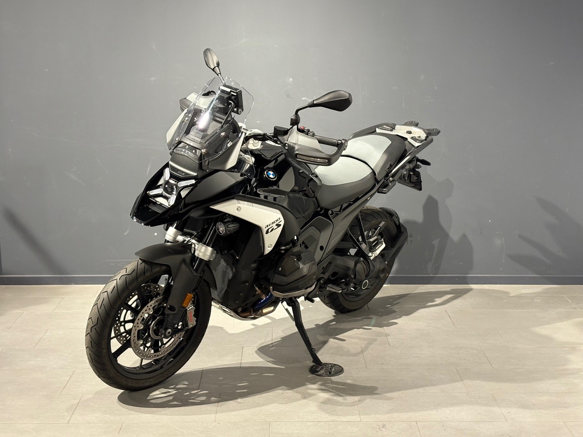 BMW R 1300 GS ! Boxer Prämie ! 1500.--showroom-element-2