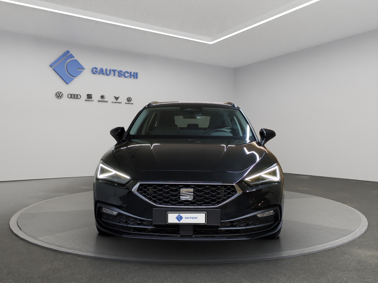SEAT Leon 1.5 eTSI mHEV DSG Style-image-4