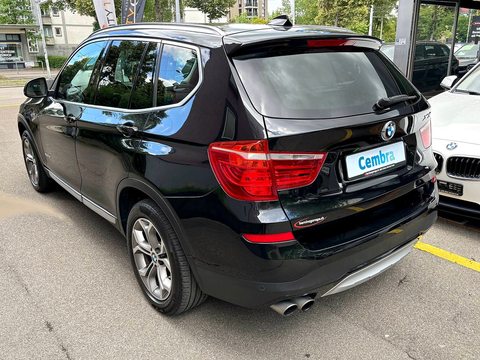 BMW X3 xDrive 28i xLine Steptronic-image-3