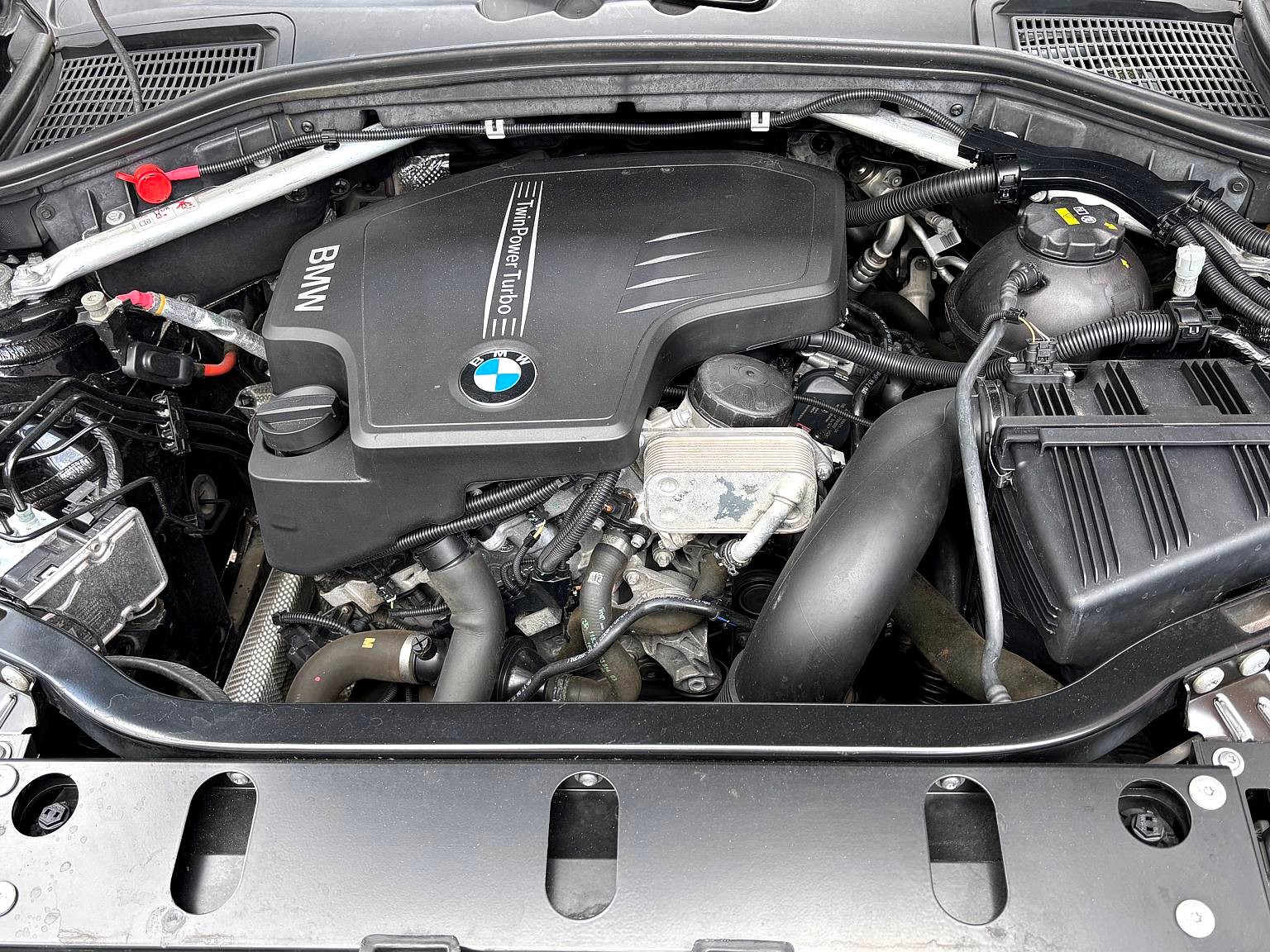 BMW X3 xDrive 28i xLine Steptronic-image-8