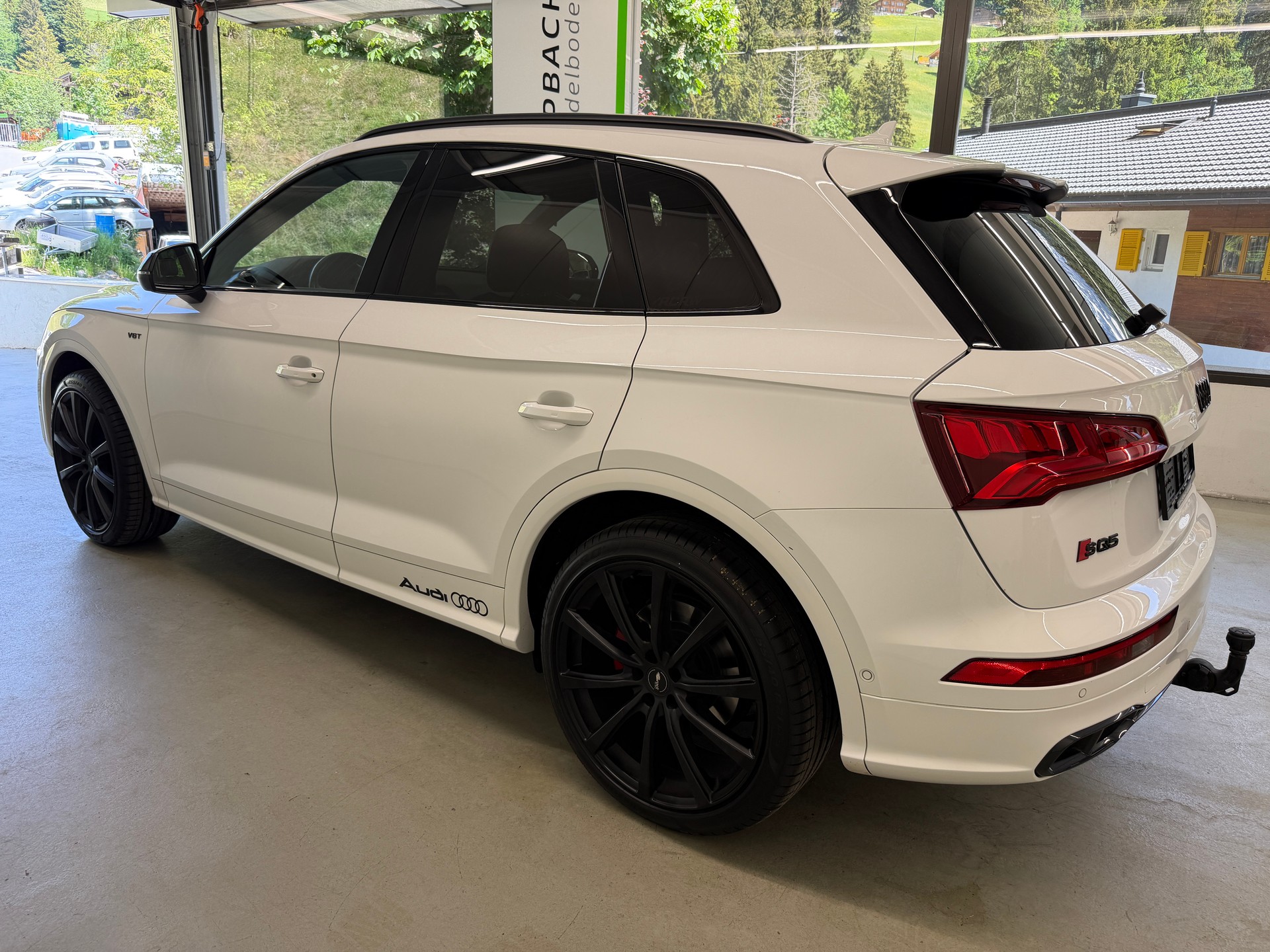 AUDI SQ5 3.0 TFSI quattro S-tronic-image-6